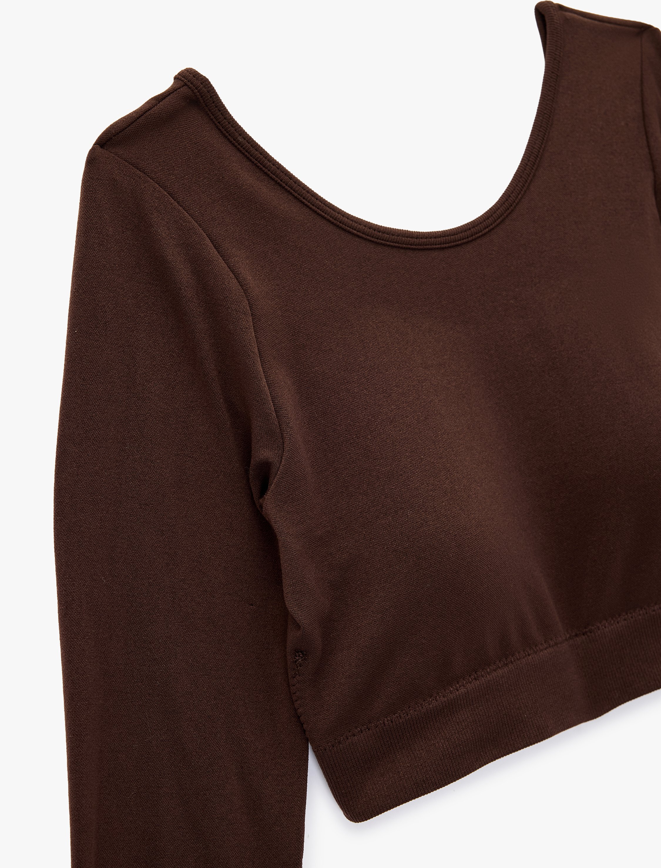   Sırt Detaylı Kayık Yaka Uzun Kollu Crop Spor Tişört