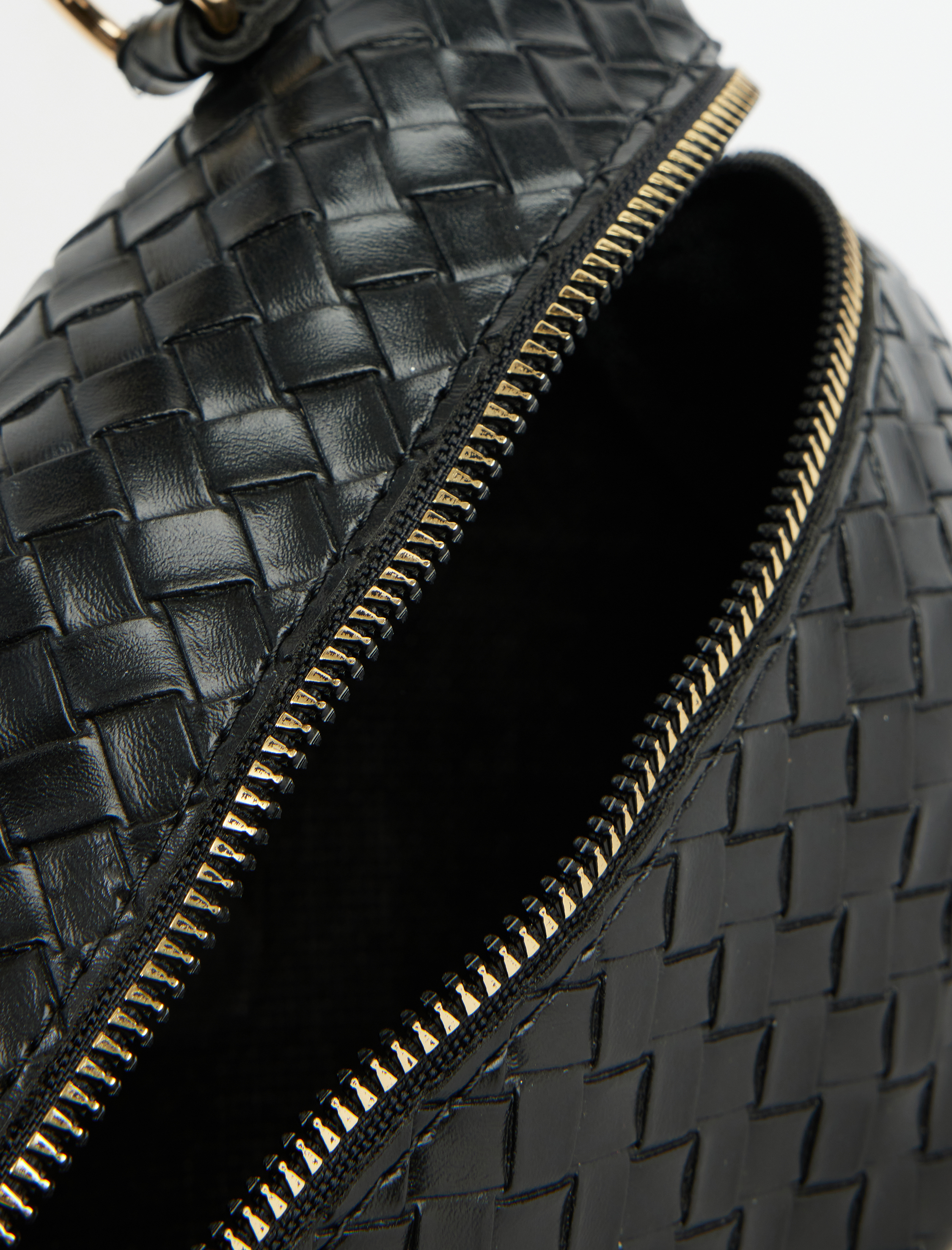  Kadın Örgü Detaylı Zincir Askılı Fermuarlı El ve Omuz Çantası