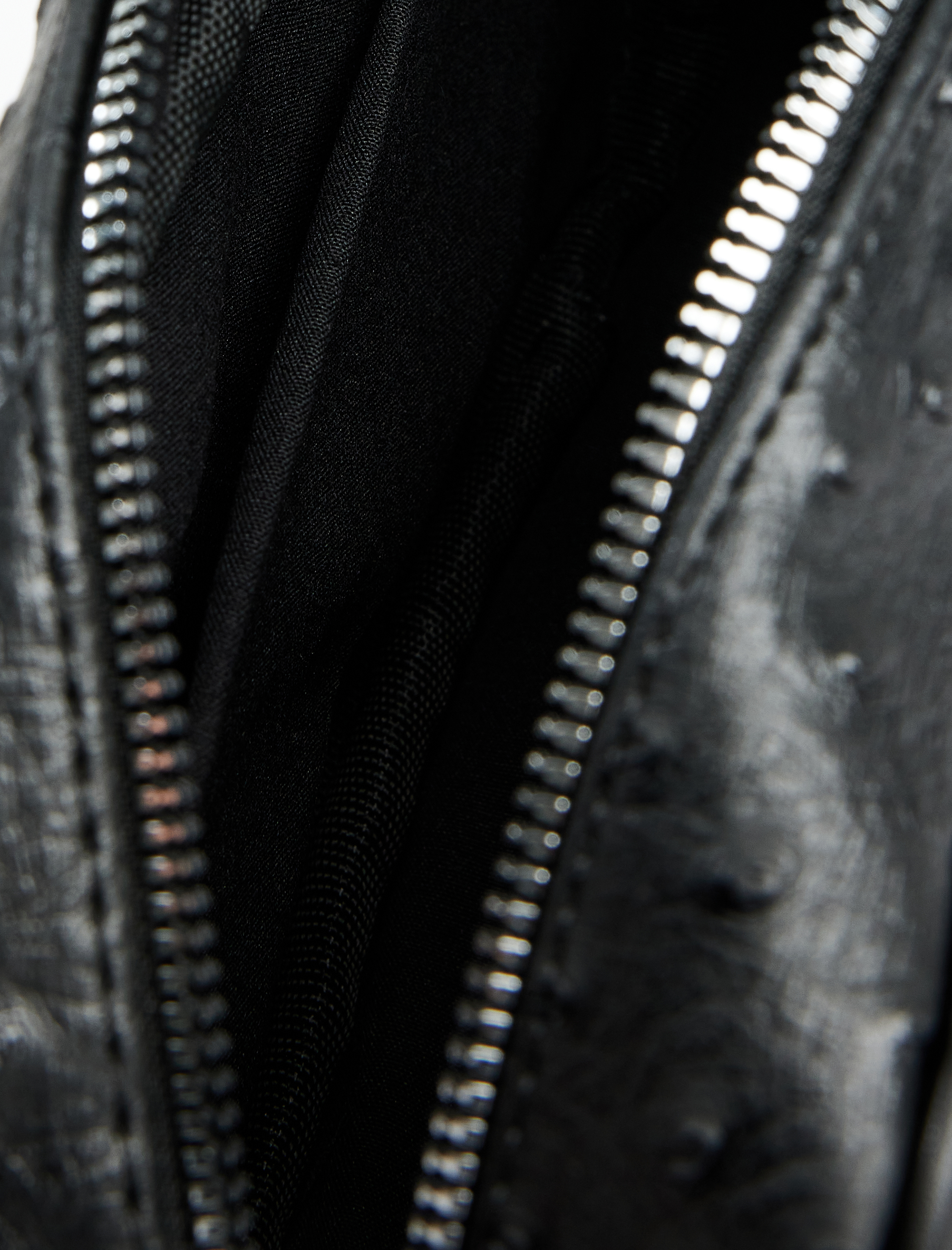  Kadın Suni Deri Fermuarlı Saplı Askılı Dokulu Çapraz Çanta