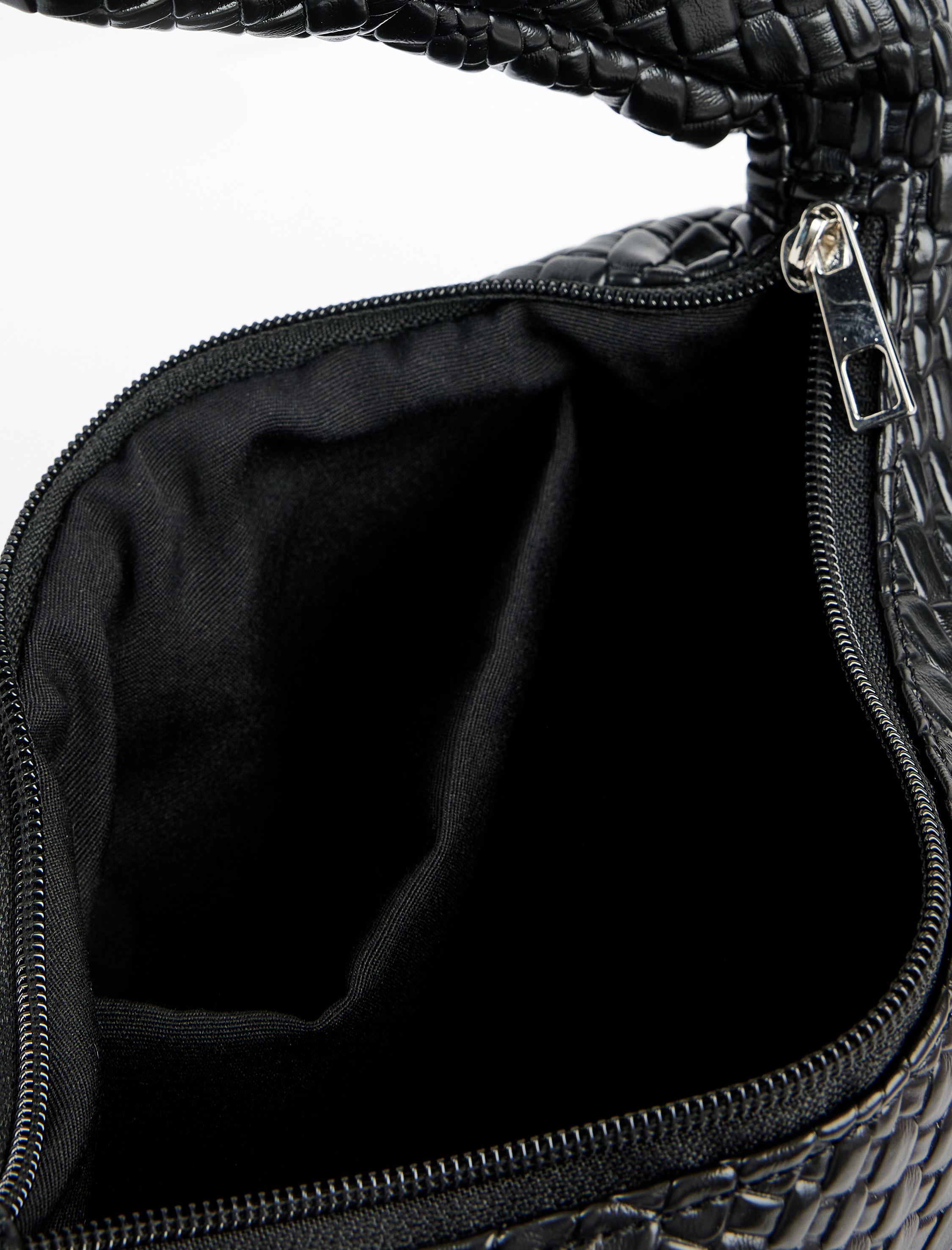  Kadın Suni Deri Saplı Örgü Dokulu Askılı Çapraz Çanta