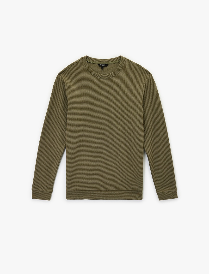 Koton Erkek Pamuklu Uzun Kollu Dokulu Basic Bisiklet Yaka Sweatshirt