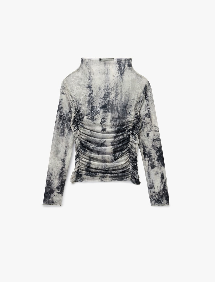  Slim Fit Uzun Kollu Geniş Dik Yaka Drape Detaylı Desenli Tişört