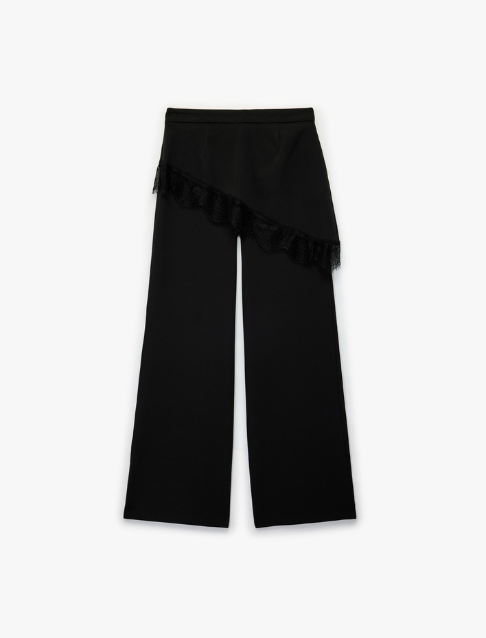  Dantel Detaylı Geniş Paça Kumaş Pantolon