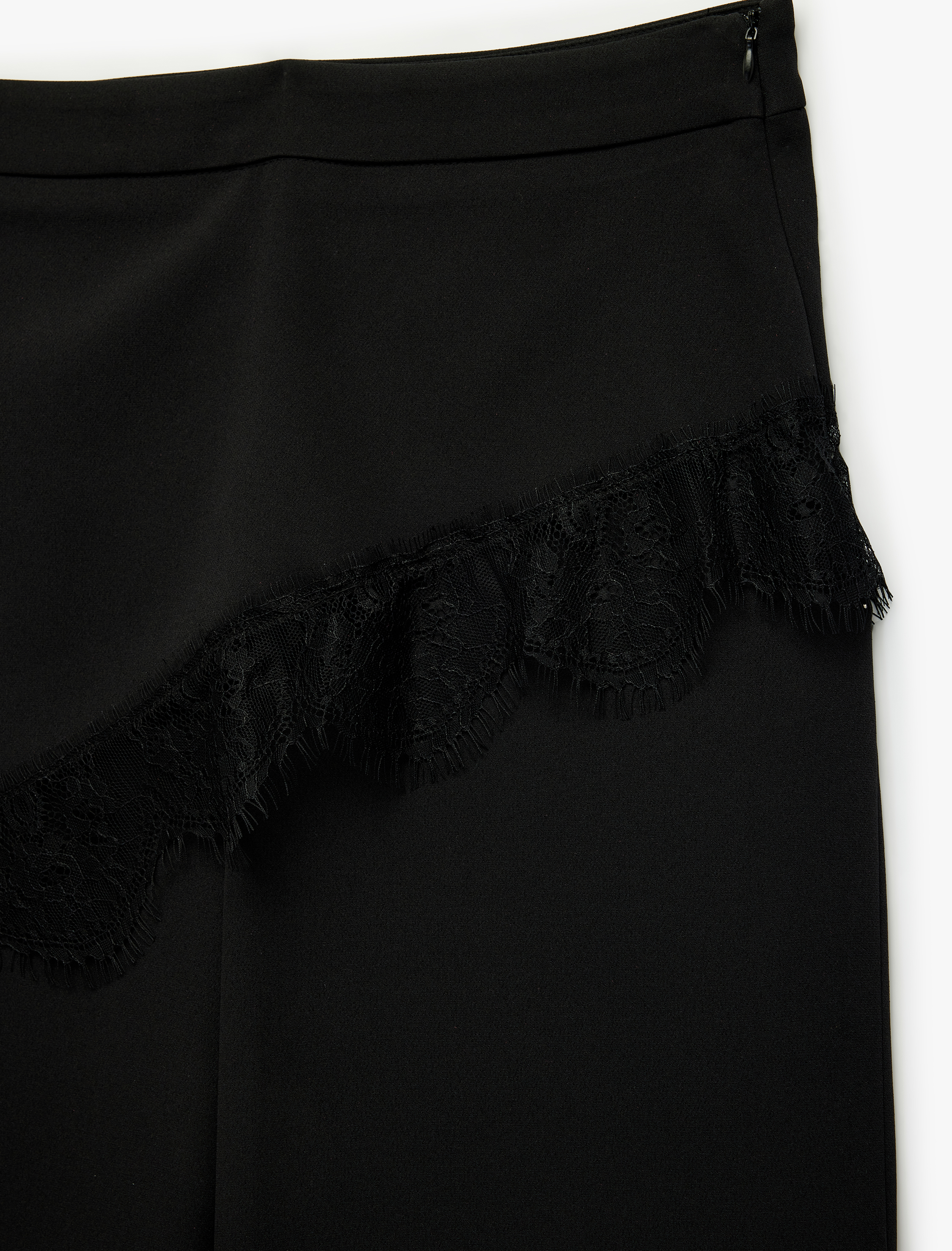   Dantel Detaylı Geniş Paça Kumaş Pantolon