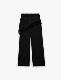 Dantel Detaylı Geniş Paça Kumaş Pantolon