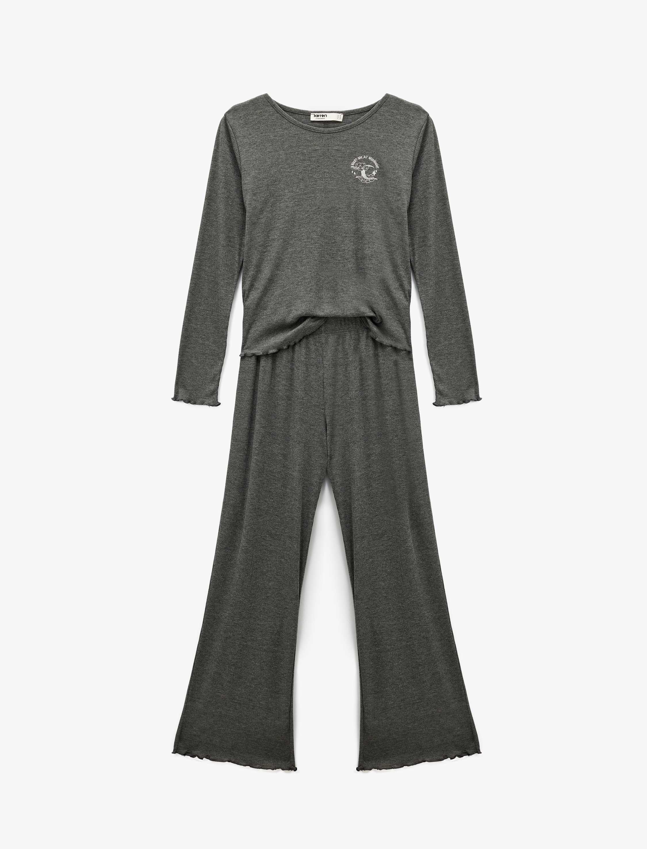   Uzun Kollu Bisiklet Yaka Nakış Detaylı Pijama Takımı