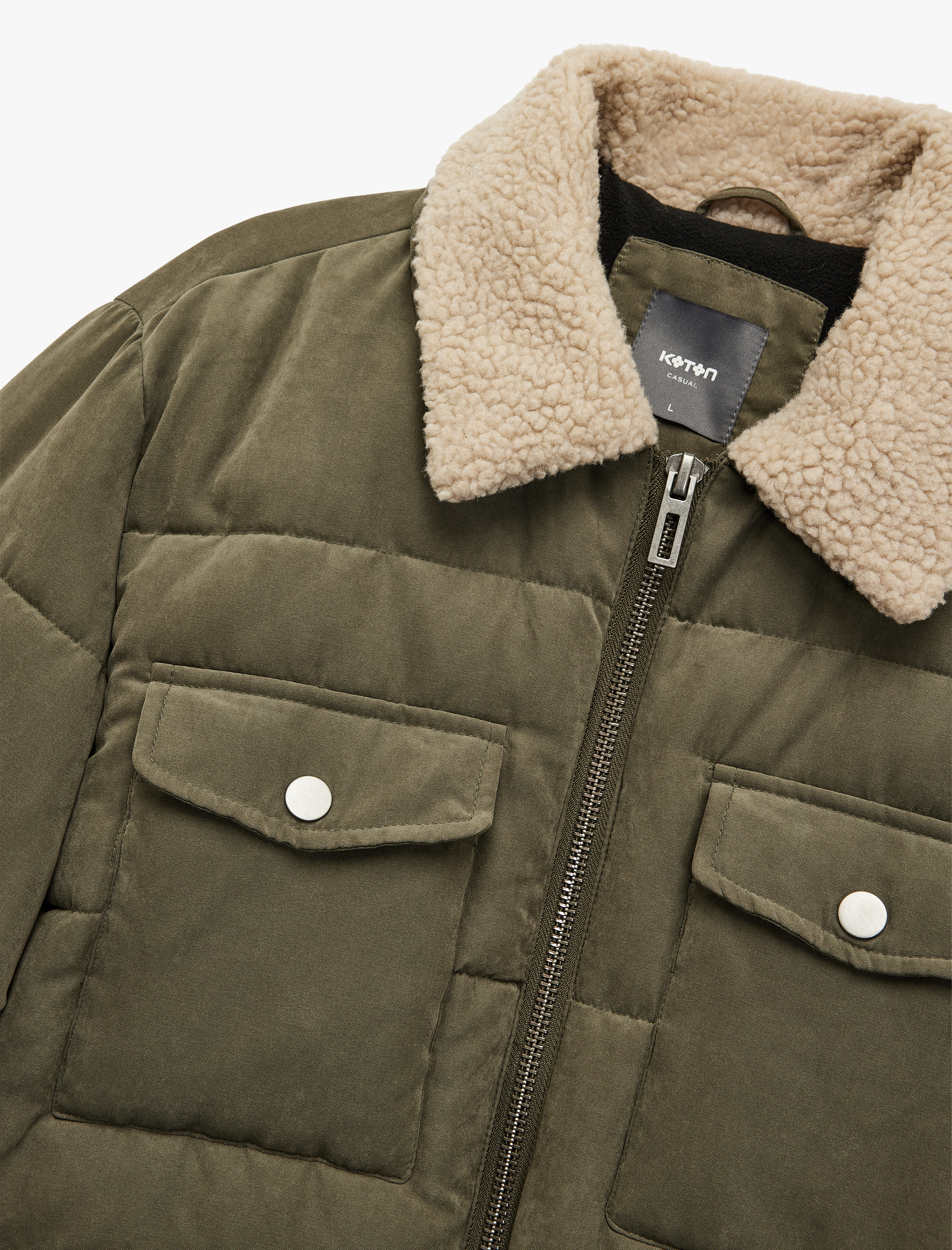   Uzun Kollu Cep Detaylı Fermuarlı Peluş Yaka Kışlık Ceket