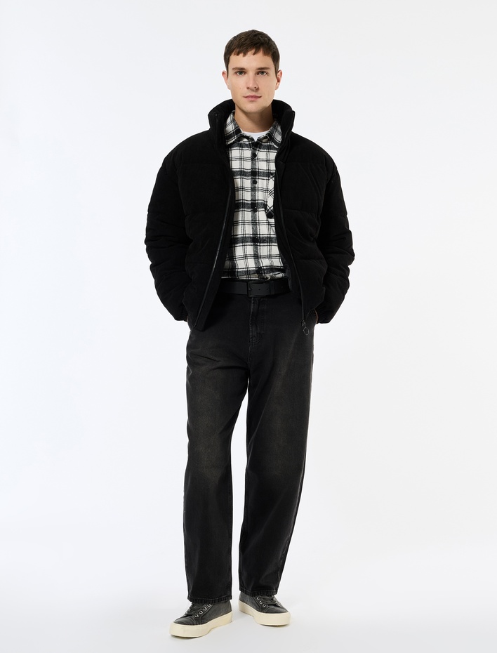  Dik Yaka Uzun Kollu Cep Detaylı Fitilli Fermuarlı Kışlık Şişme Mont