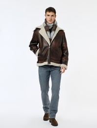 Peluş Yaka Uzun Kollu Cep Detaylı Fermuarlı Kışlık Suni Deri Ceket