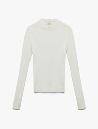 Hafif Dik Yaka Uzun Kollu Triko Kazak