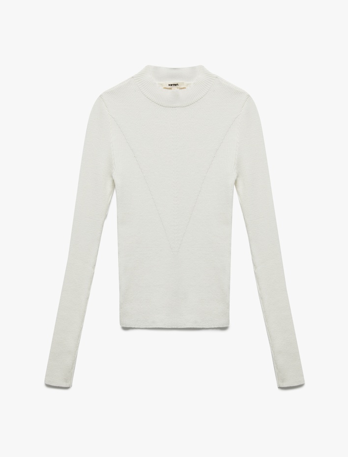  Hafif Dik Yaka Uzun Kollu Triko Kazak