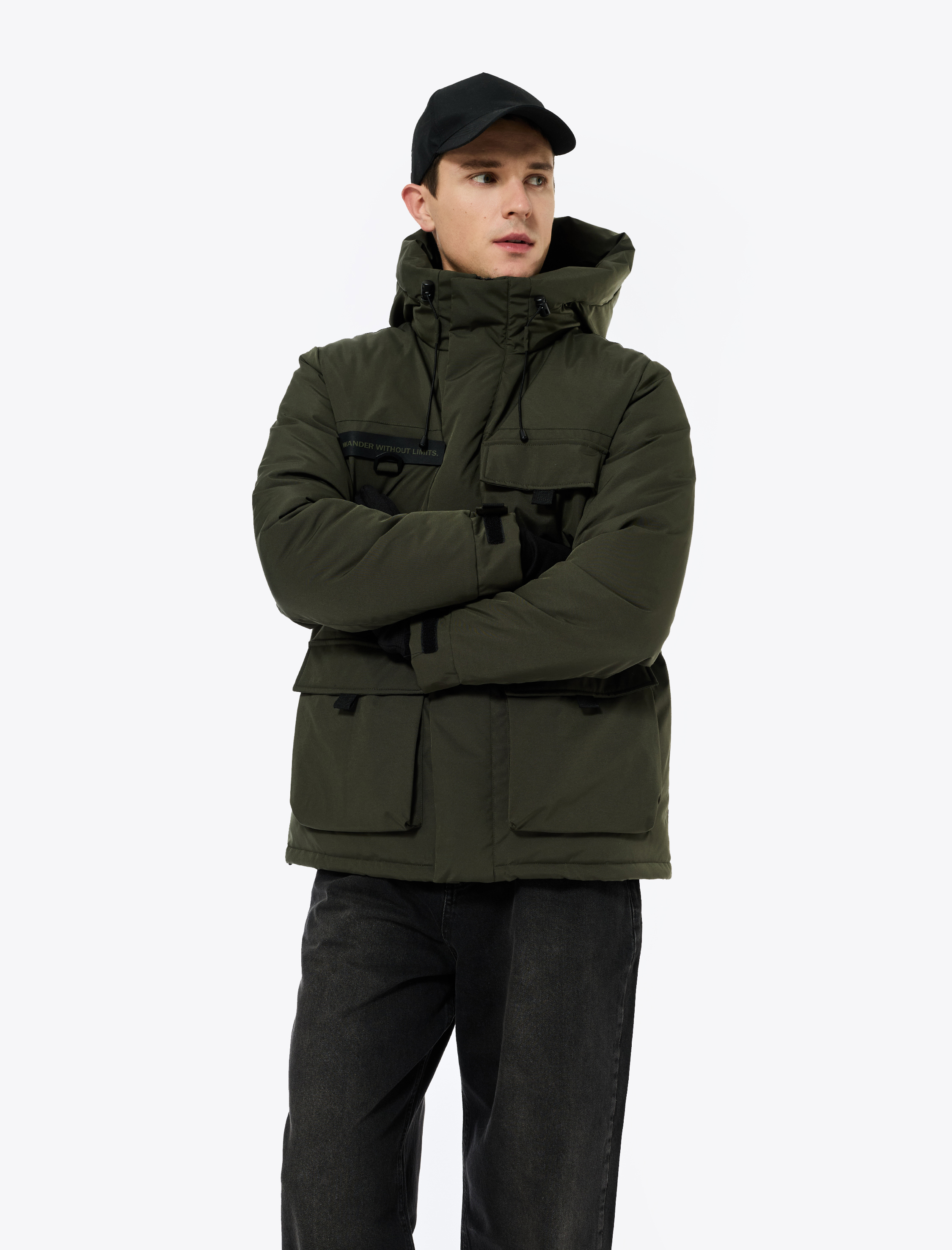   Uzun Kollu Kapaklı Cepli Fermuarlı Kapşonlu Kışlık Parka