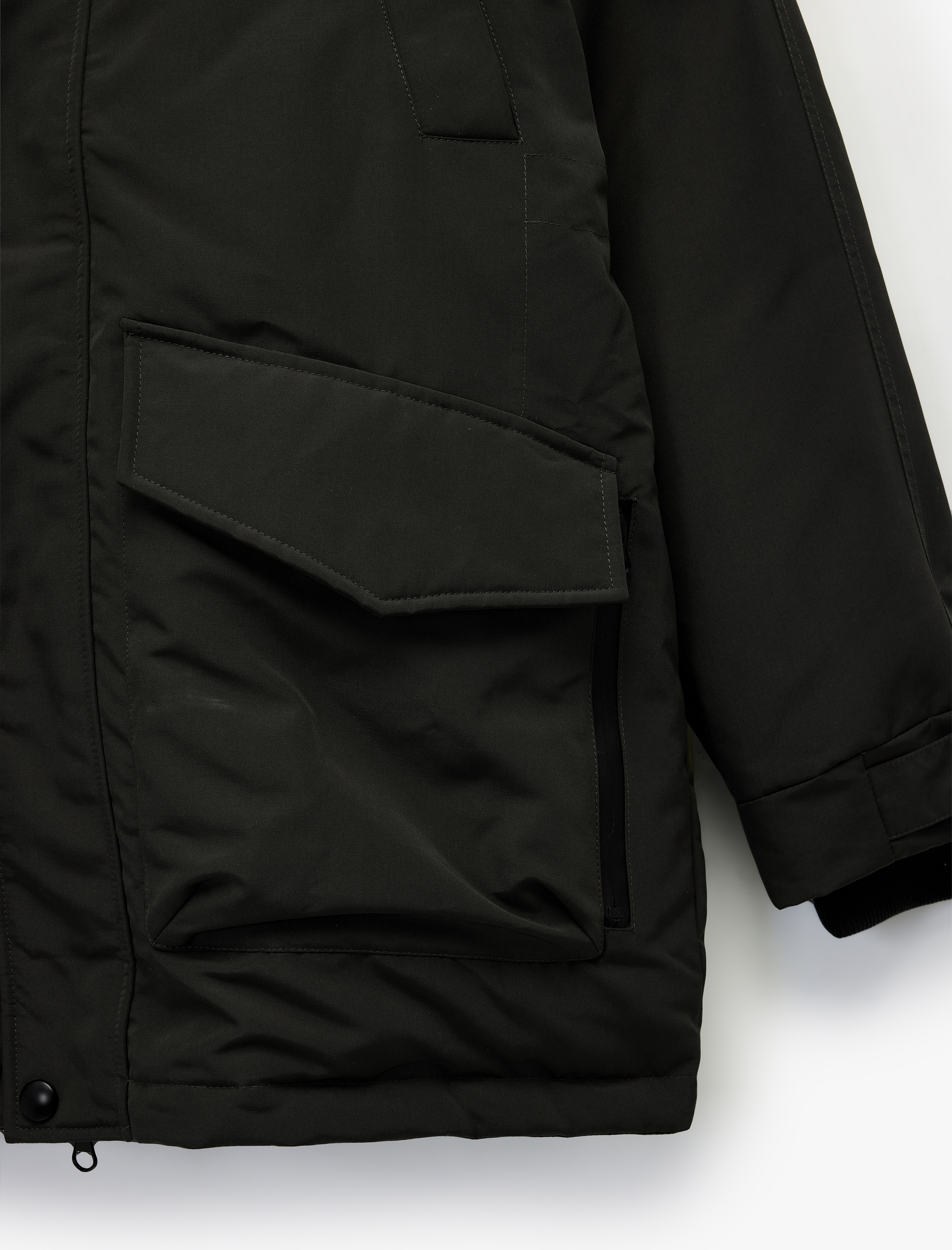   Uzun Kollu Kapaklı Cepli Suni Kürklü Kapşonlu Parka