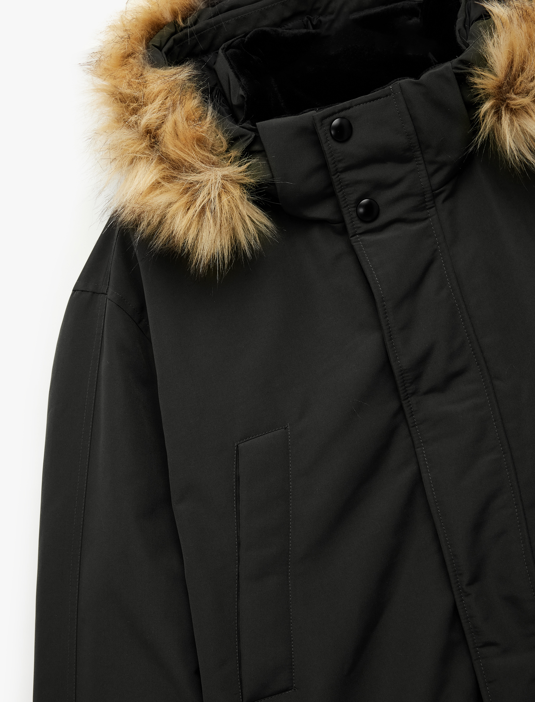   Uzun Kollu Kapaklı Cepli Suni Kürklü Kapşonlu Parka