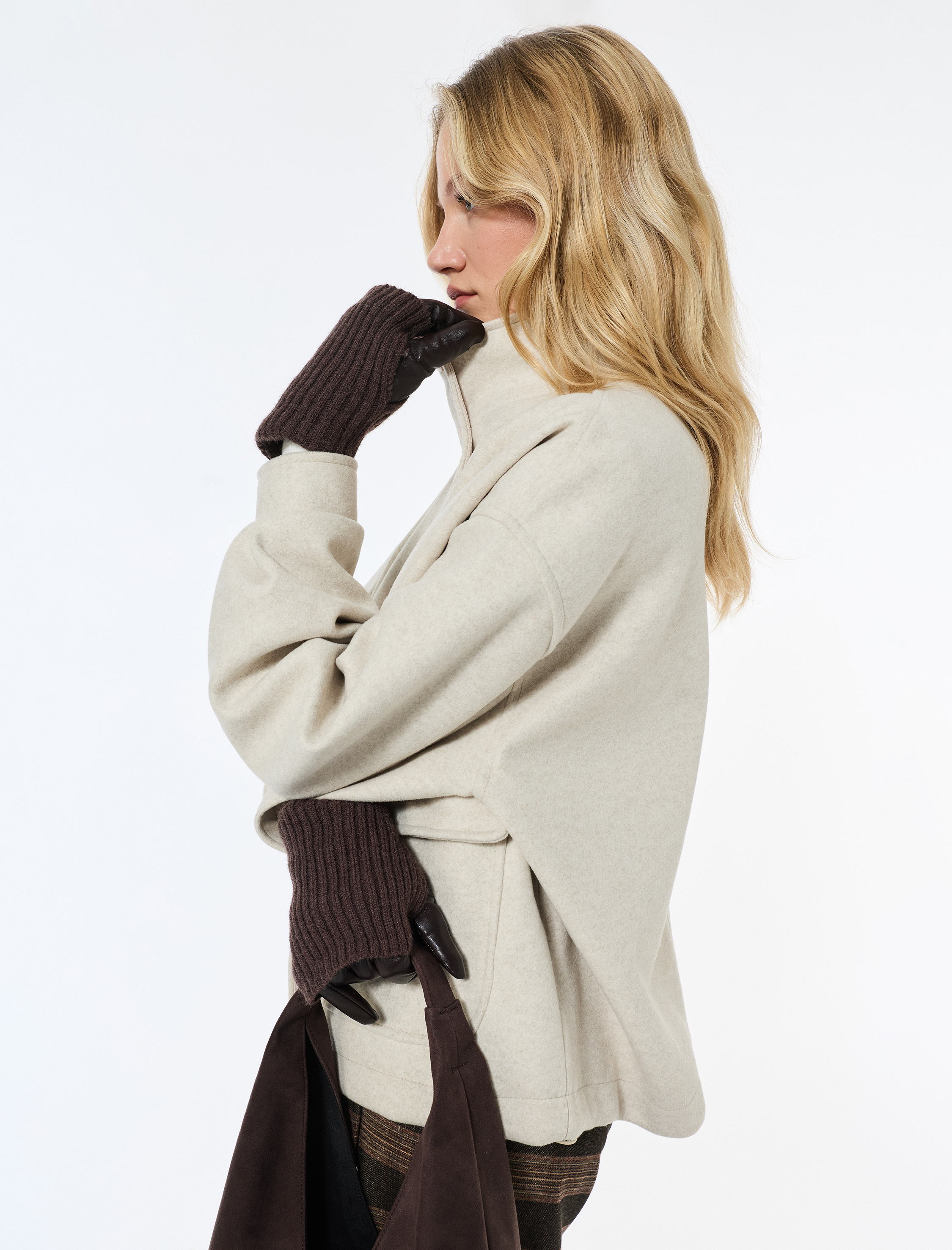   Koton X Sibil Çetinkaya - Kısa Kaban Kaşe Dik Yaka Fermuarlı Cepli