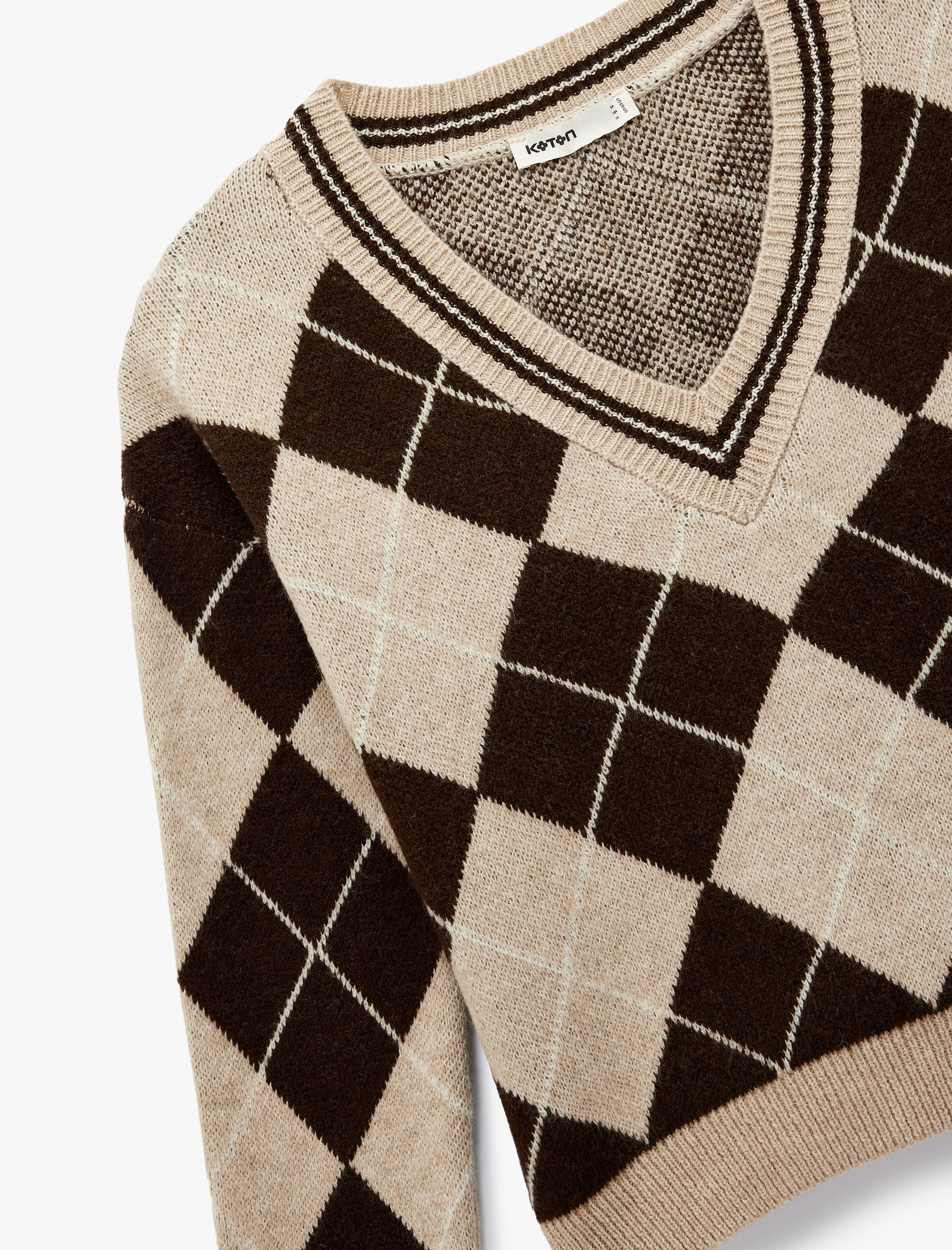   Uzun Kollu V Yaka Baklava Desenli Triko Kazak