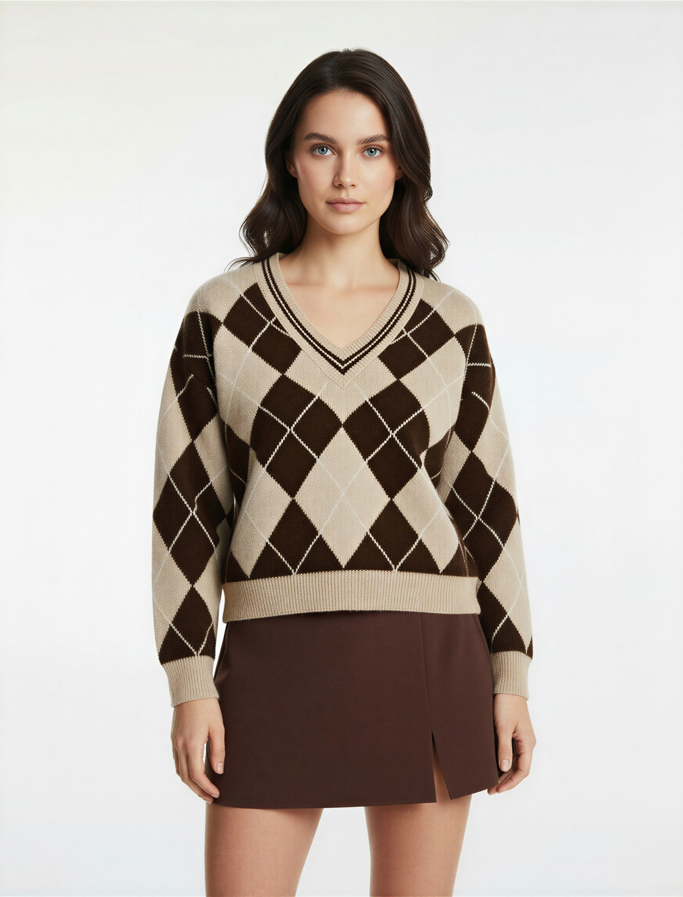   Uzun Kollu V Yaka Baklava Desenli Triko Kazak