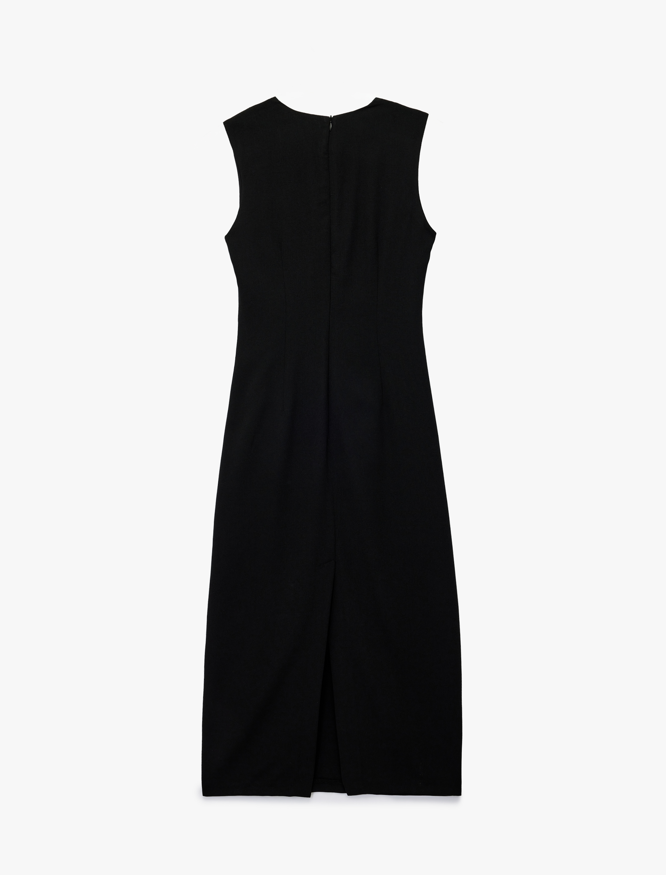   Bisiklet Yaka Yırtmaçlı Kolsuz Aksesuar Detaylı Midi Boy Kalem Elbise