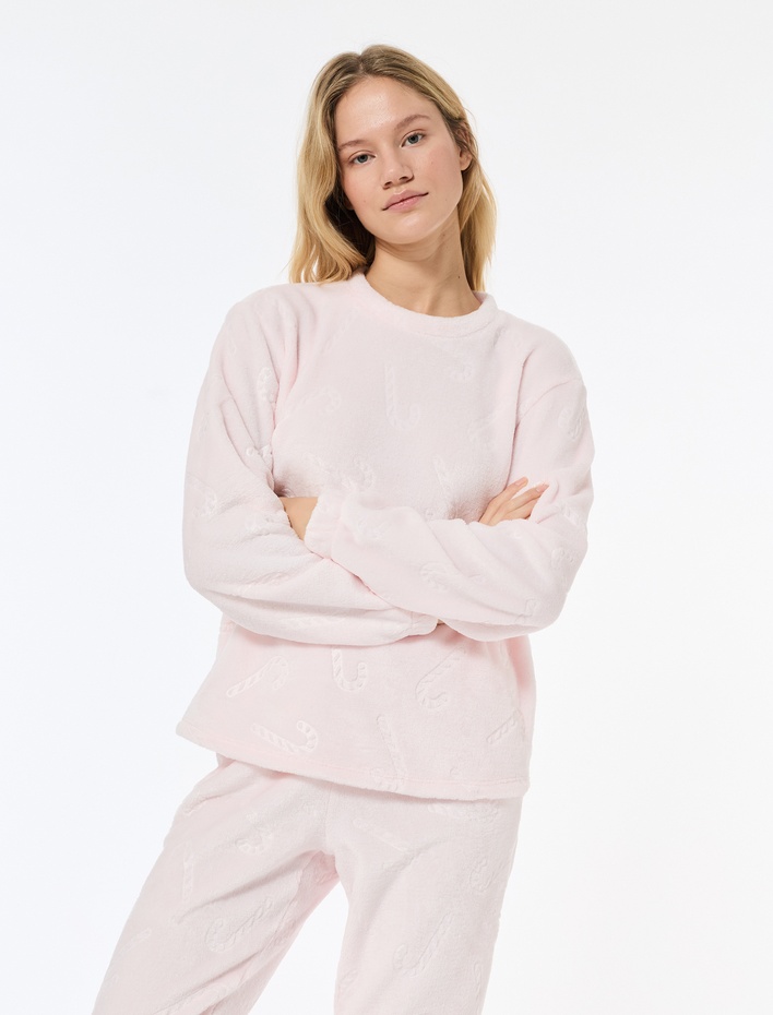  Yılbaşı Temalı Uzun Kollu Bisiklet Yaka Peluş Pijama Üstü