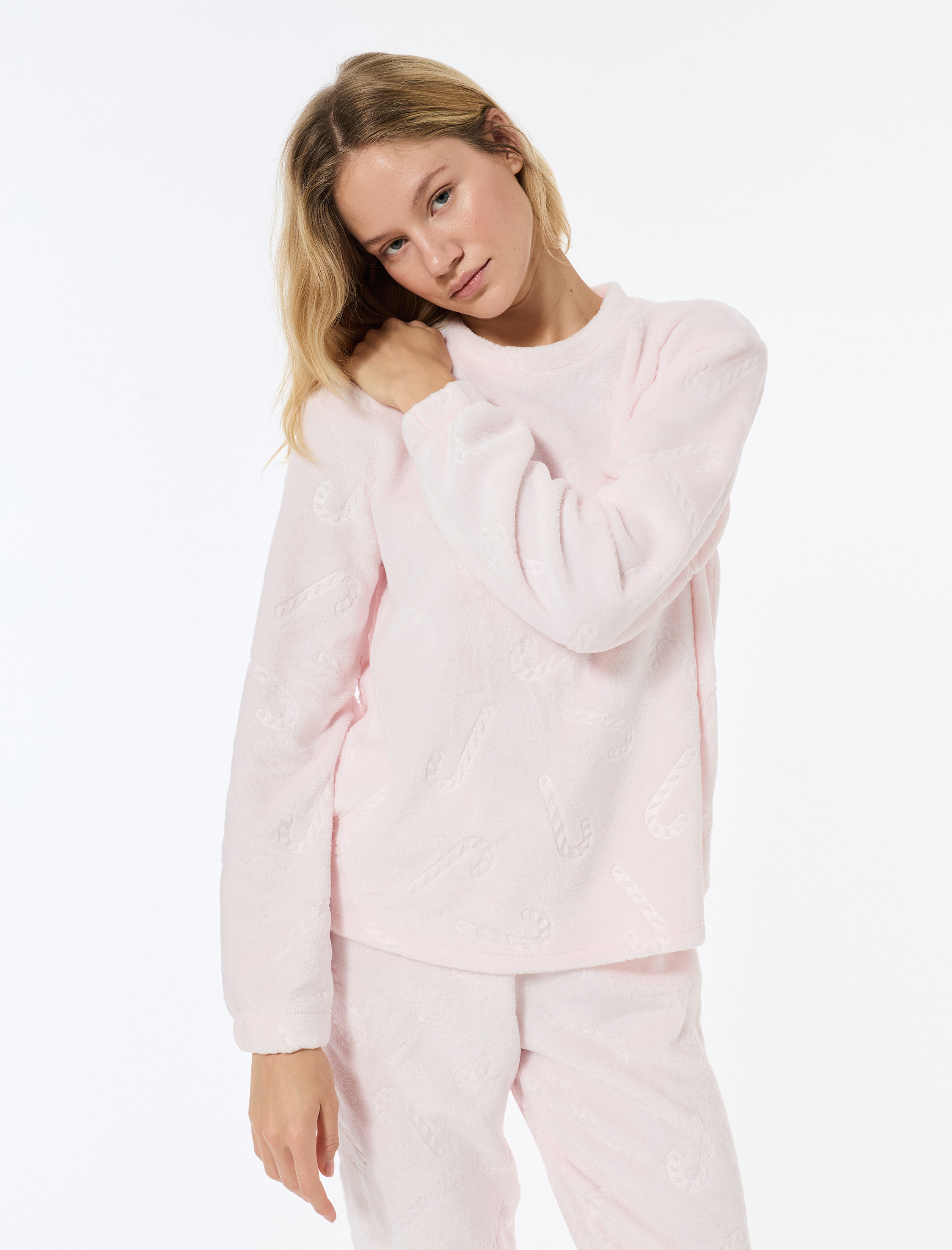   Yılbaşı Temalı Uzun Kollu Bisiklet Yaka Peluş Pijama Üstü