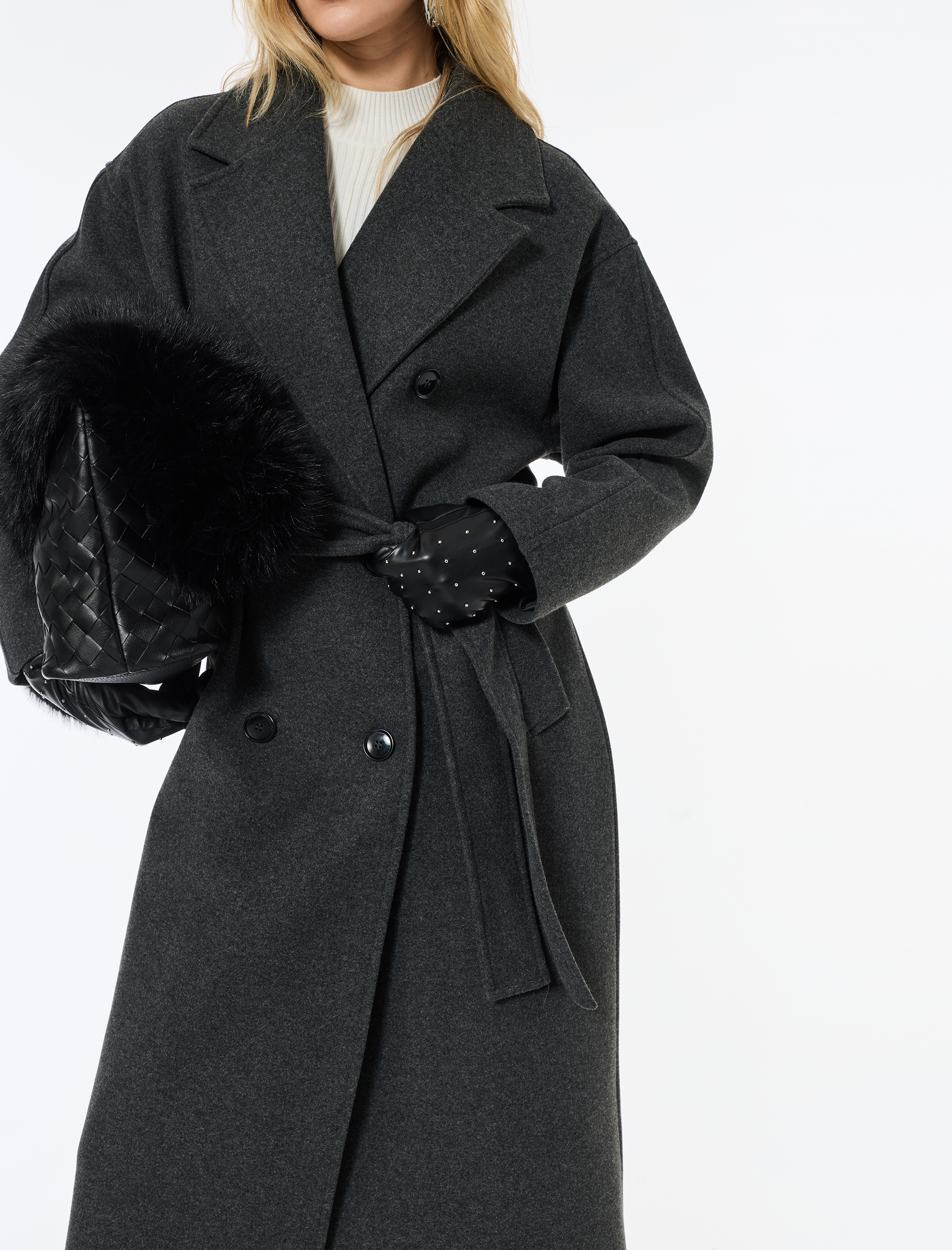   Kemerli Kaban Kaşe Kruvaze Düğmeli Cepli Uzun Kollu