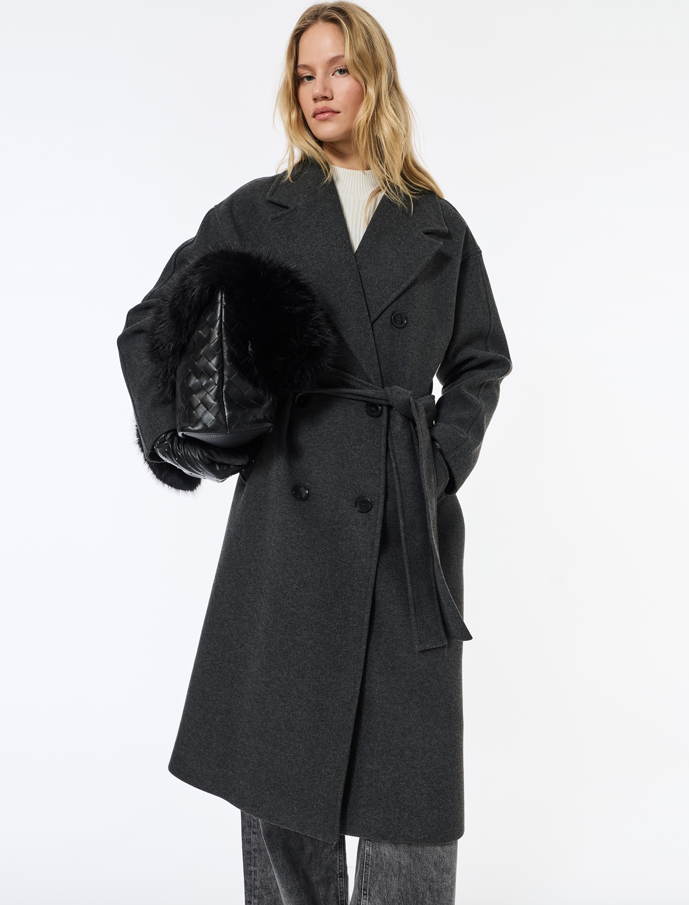   Kemerli Kaban Kaşe Kruvaze Düğmeli Cepli Uzun Kollu