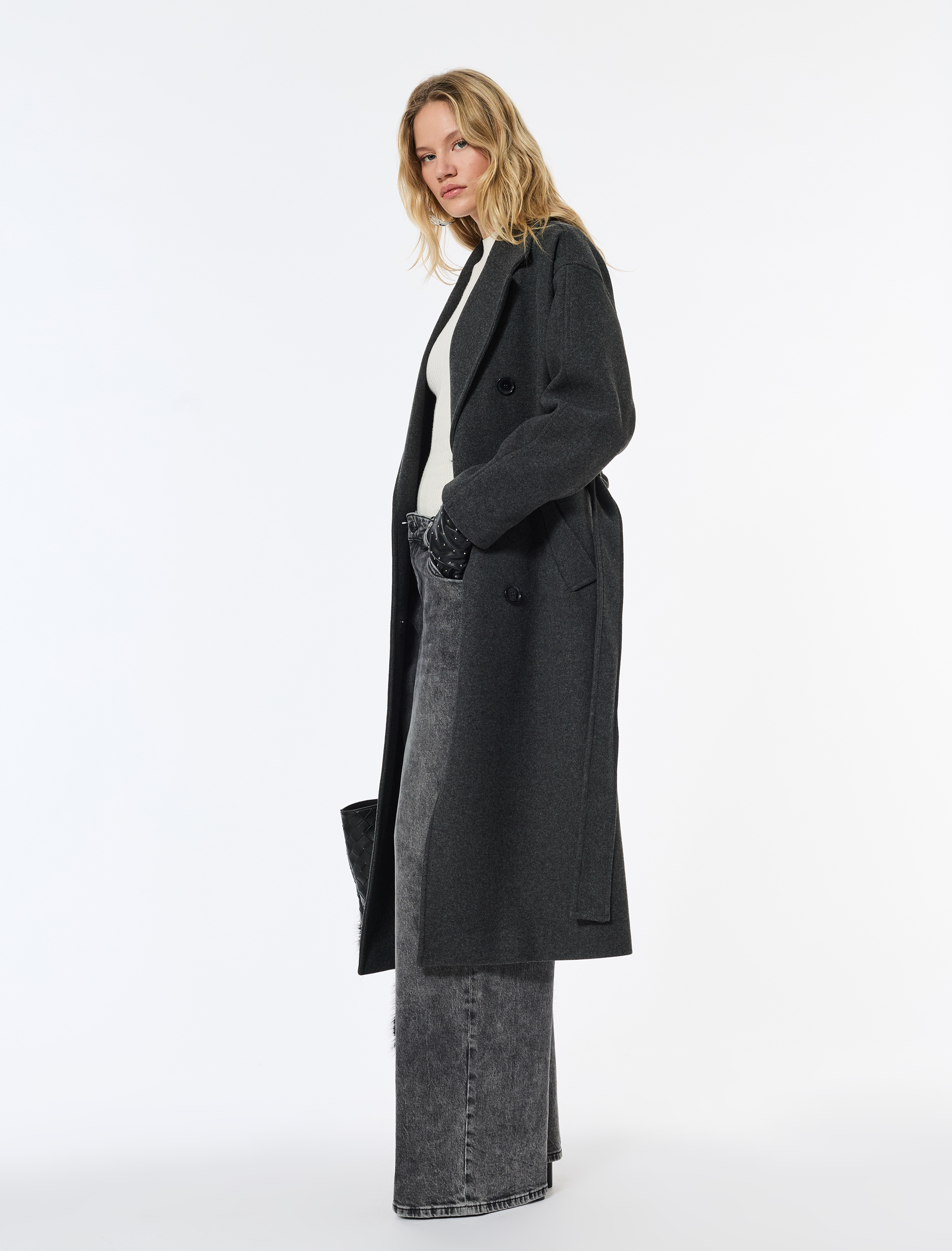   Kemerli Kaban Kaşe Kruvaze Düğmeli Cepli Uzun Kollu