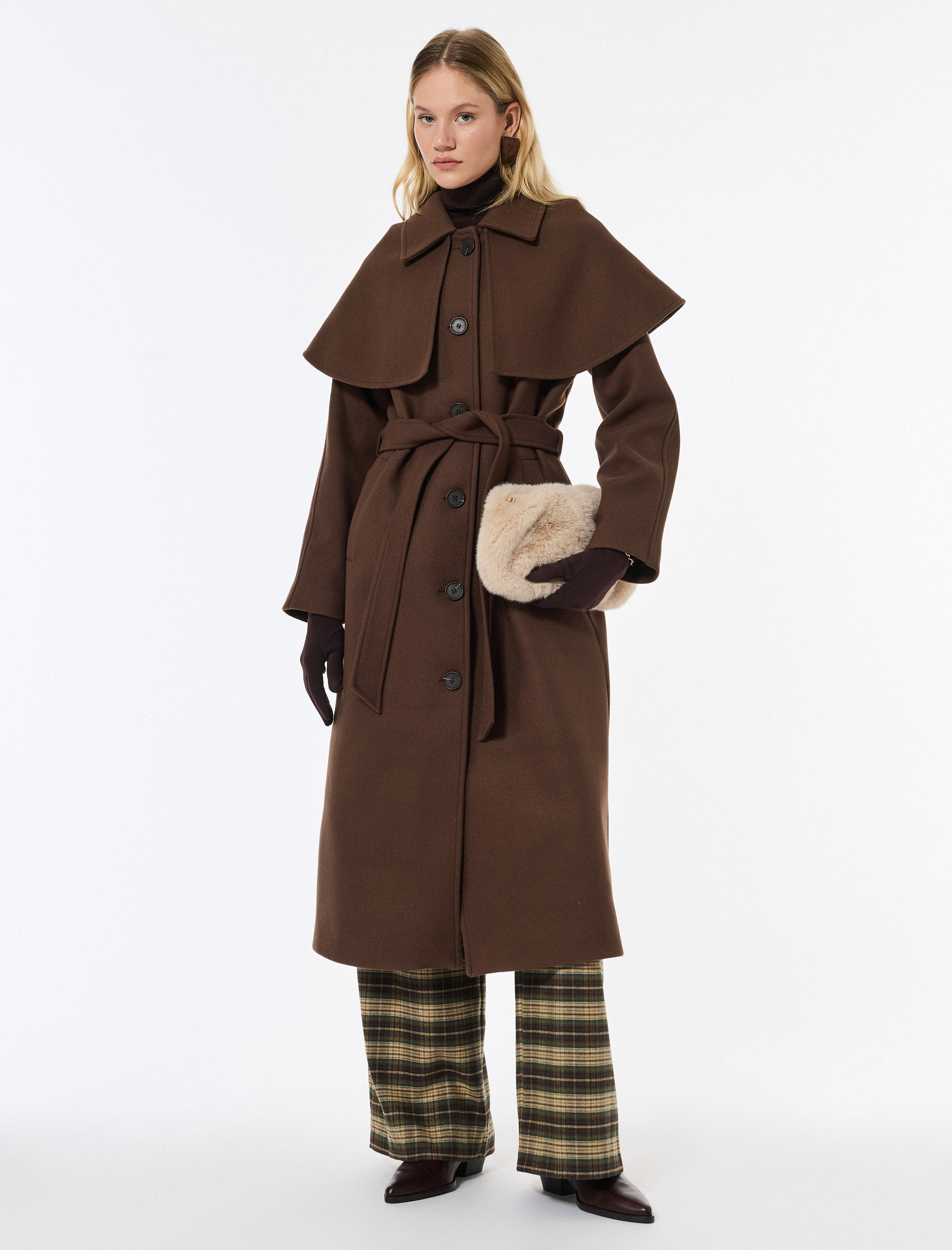   Pelerin Yaka Kaban Kaşe Kemerli Cepli Düğmeli Uzun Kollu