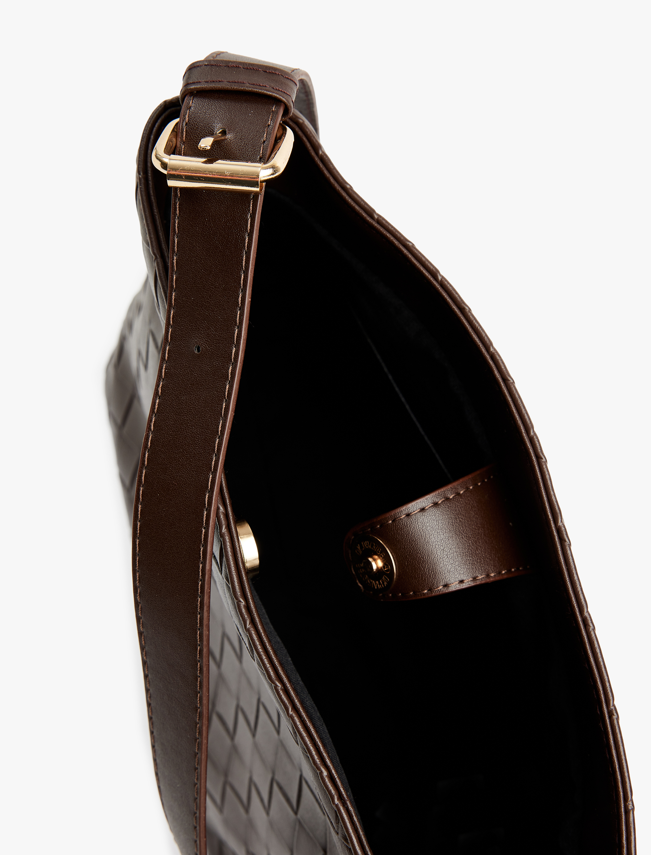  Kadın Örgü Desenli Toka Detaylı Suni Deri Omuz Çantası