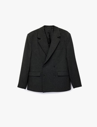 Uzun Kollu Kapaklı Cepli Viskon Karışımlı Düğmeli Mono Yaka Blazer Ceket