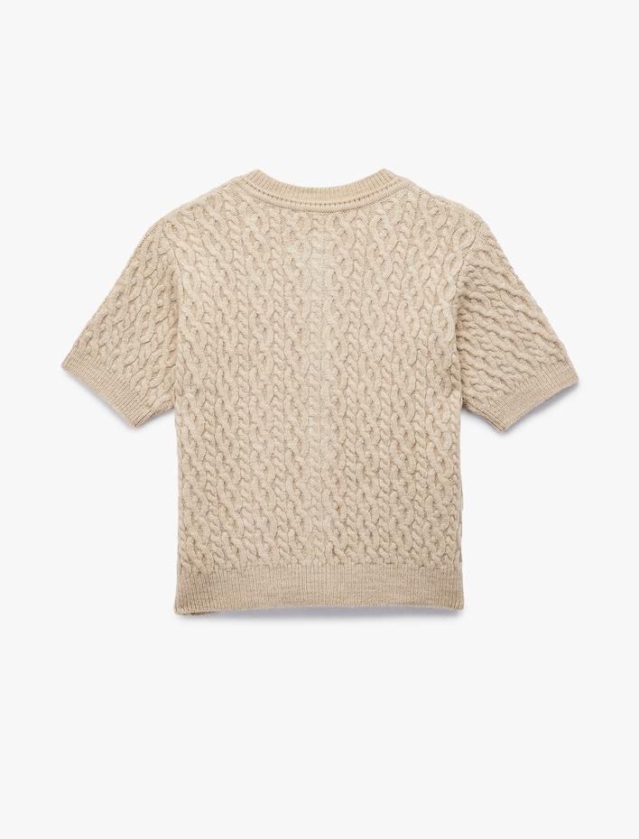  Koton X Melis Ağazat - Düğmeli Bisiklet Yaka Kısa Kollu Saç Örgü Hırka