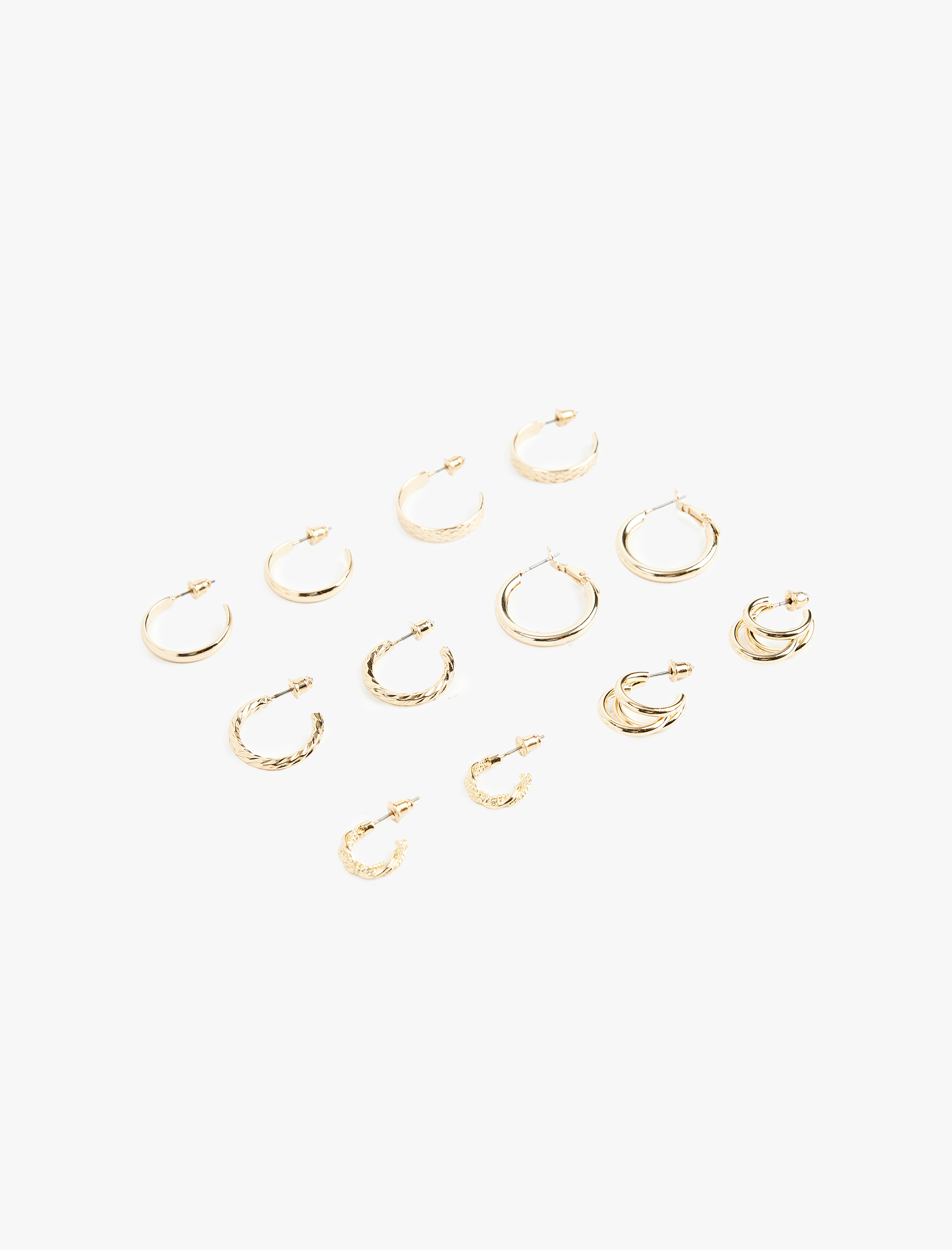  Kadın 6'lı Çelik Küpe Seti