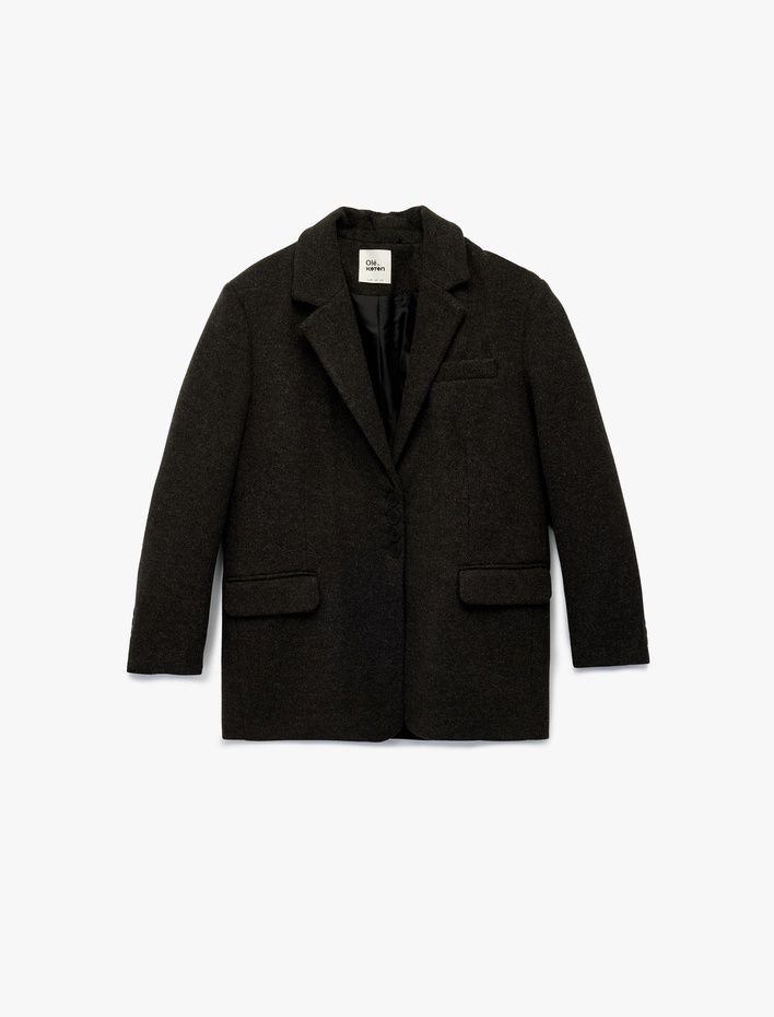  Viskon Karışımlı Geniş Yaka Cep Detaylı Düğmeli Uzun Kollu Ceket