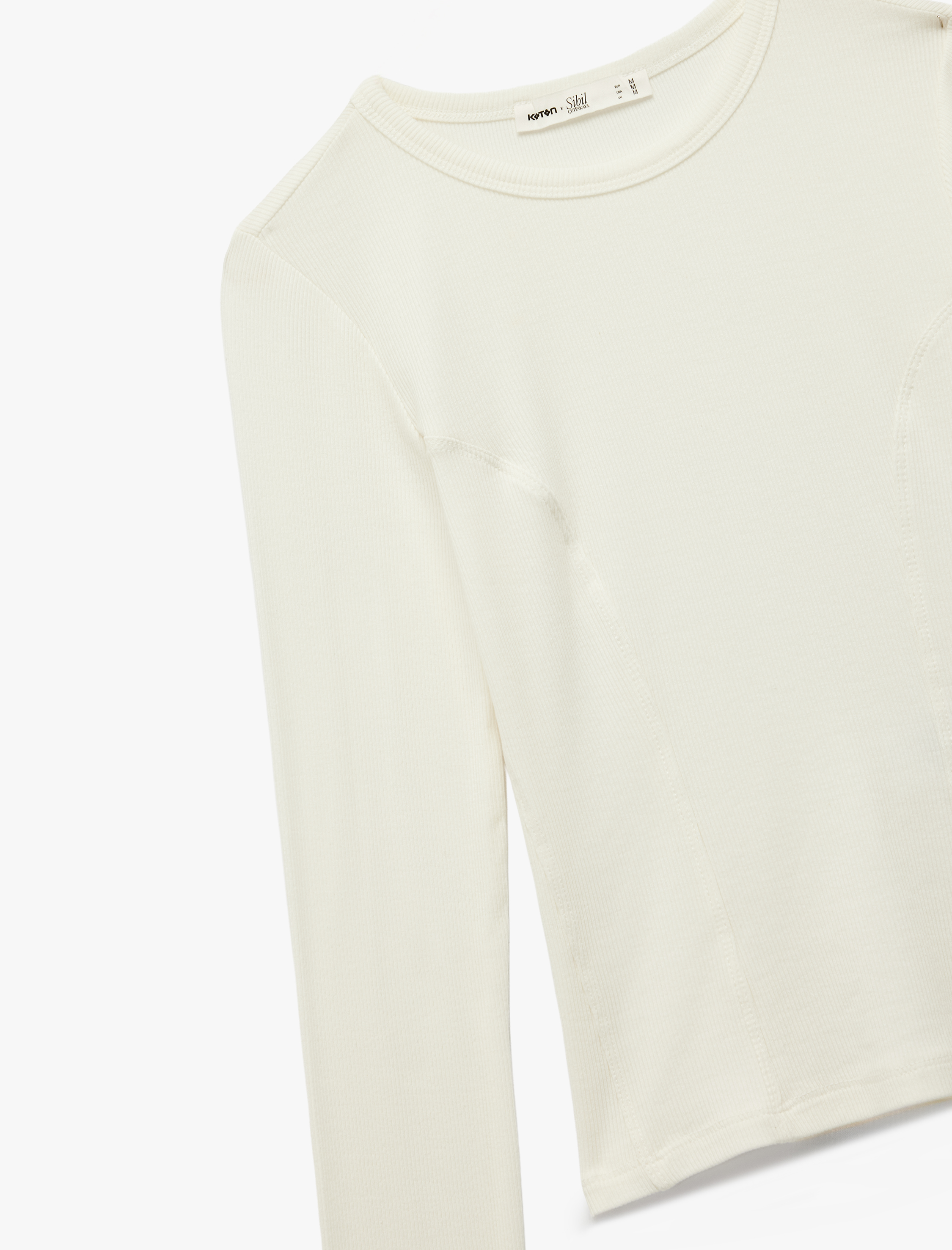   Koton X Sibil Çetinkaya - Slim Fit Yarı Transparan Uzun Kollu Bisiklet Yaka Bluz