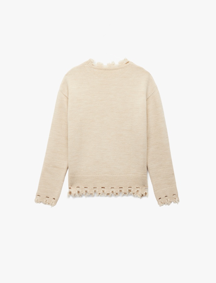  Koton X Şahika Ercümen - Uzun Kollu Kaçık Yaka Triko Kazak