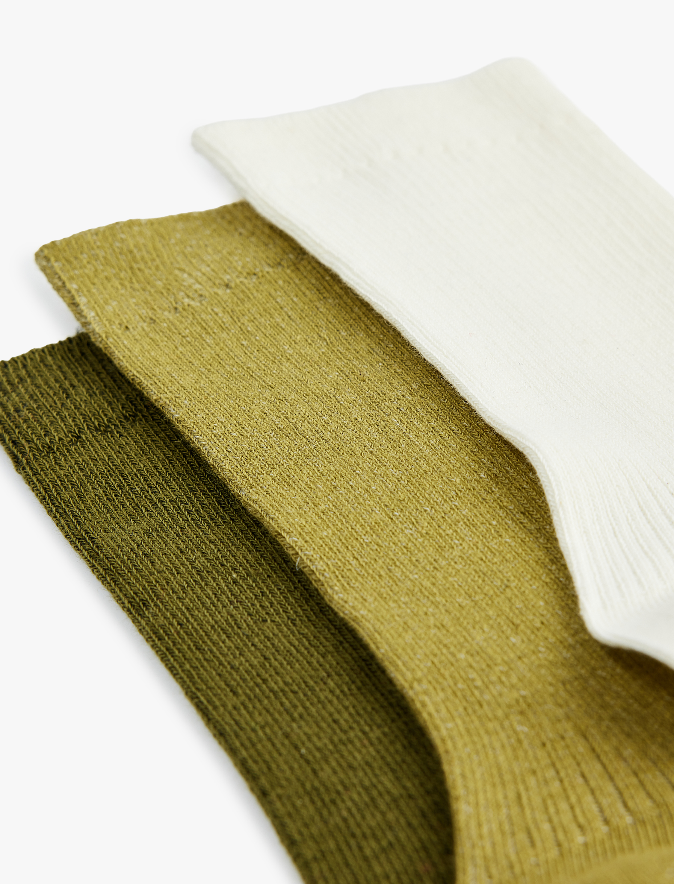  Kadın Pamuklu Çok Renkli 3'lü Soket Çorap Seti