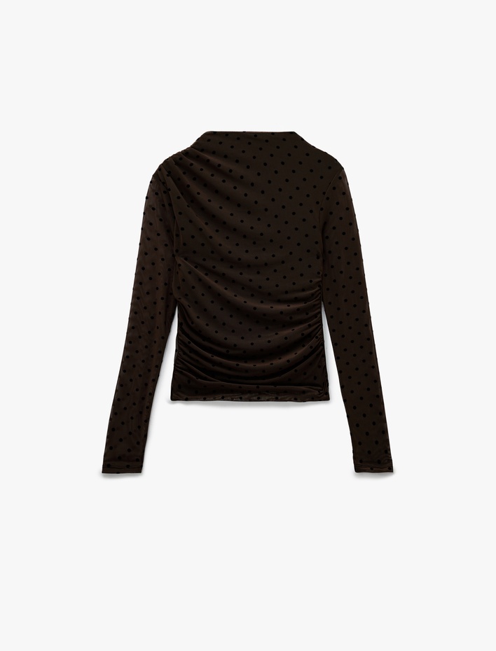  Regular Fit Drapeli Uzun Kollu Dik Yaka Bluz