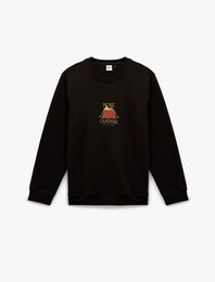Uzun Kollu Arkası Baskılı Bisiklet Yaka Lisanslı Snoopy Sweatshirt