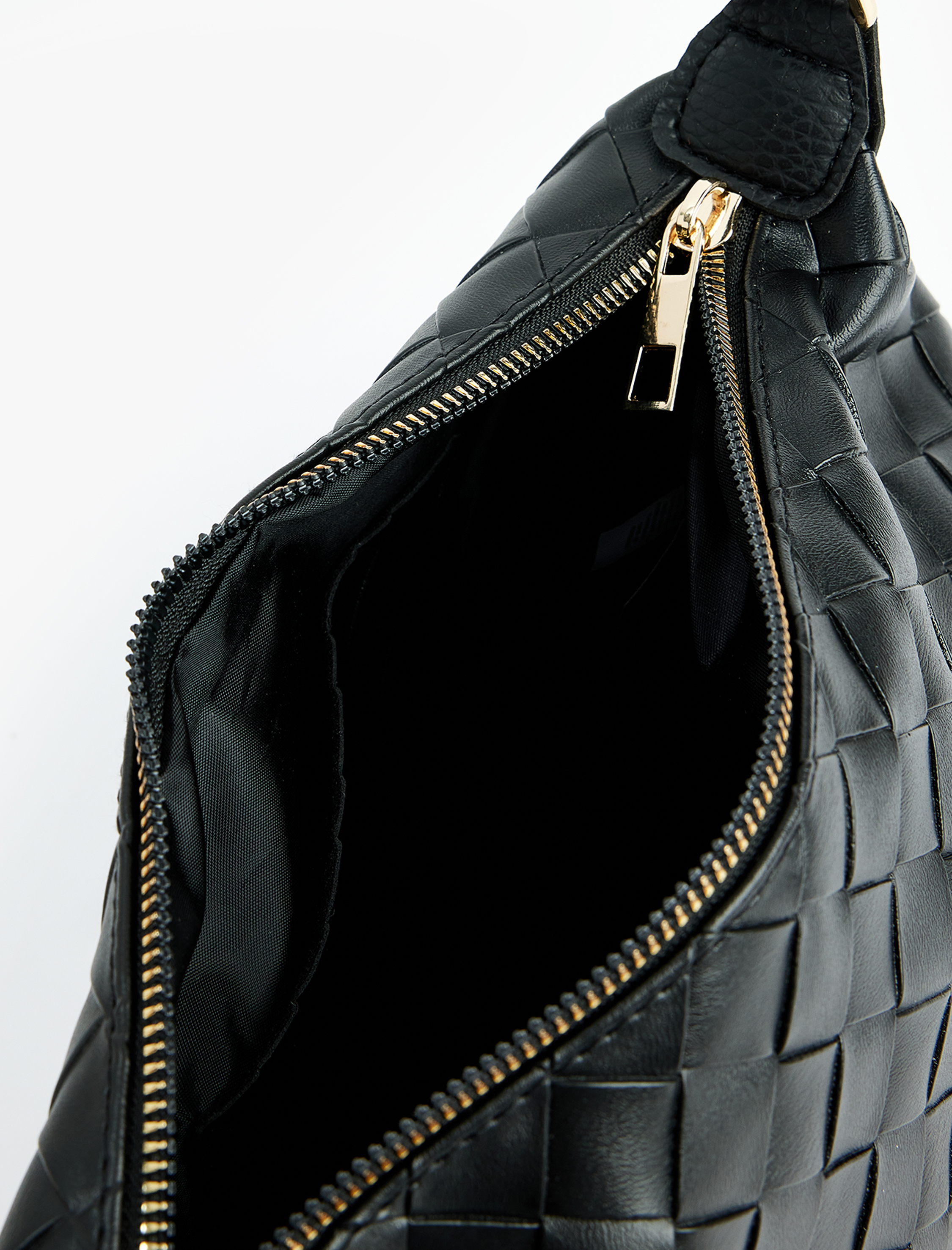  Kadın Örgü Detaylı Fermuarlı Askılı Suni Deri Omuz Çantası