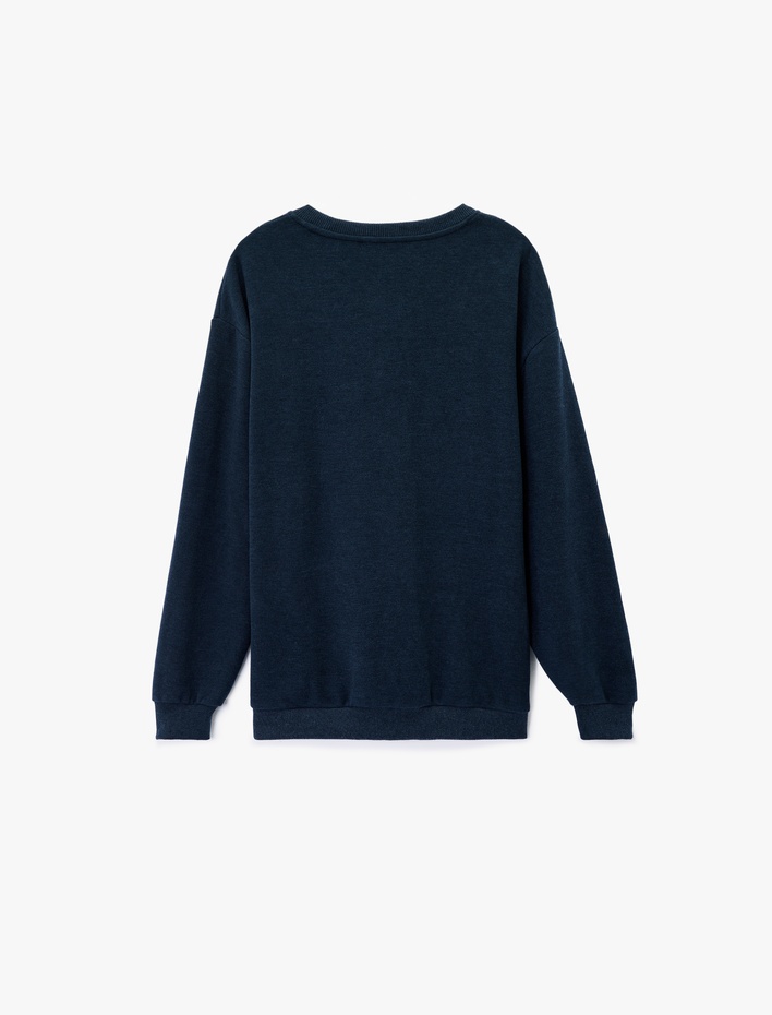  Uzun Kollu Bisiklet Yaka Oversize Sweatshirt