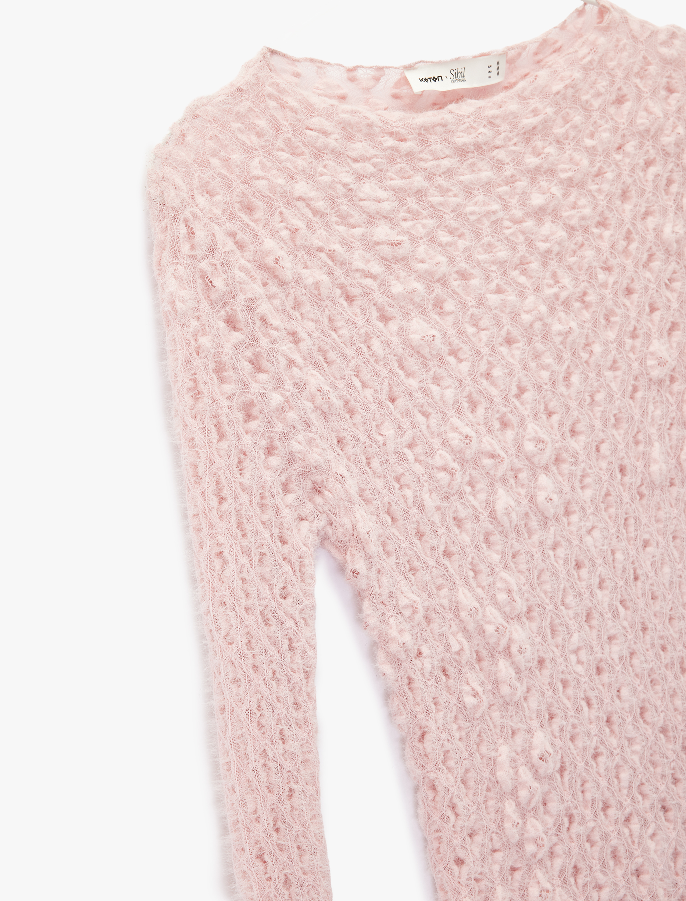   Koton X Sibil Çetinkaya - Slim Fit Yarı Transparan Yumuşak Dokulu Uzun Kollu Dantel Bluz