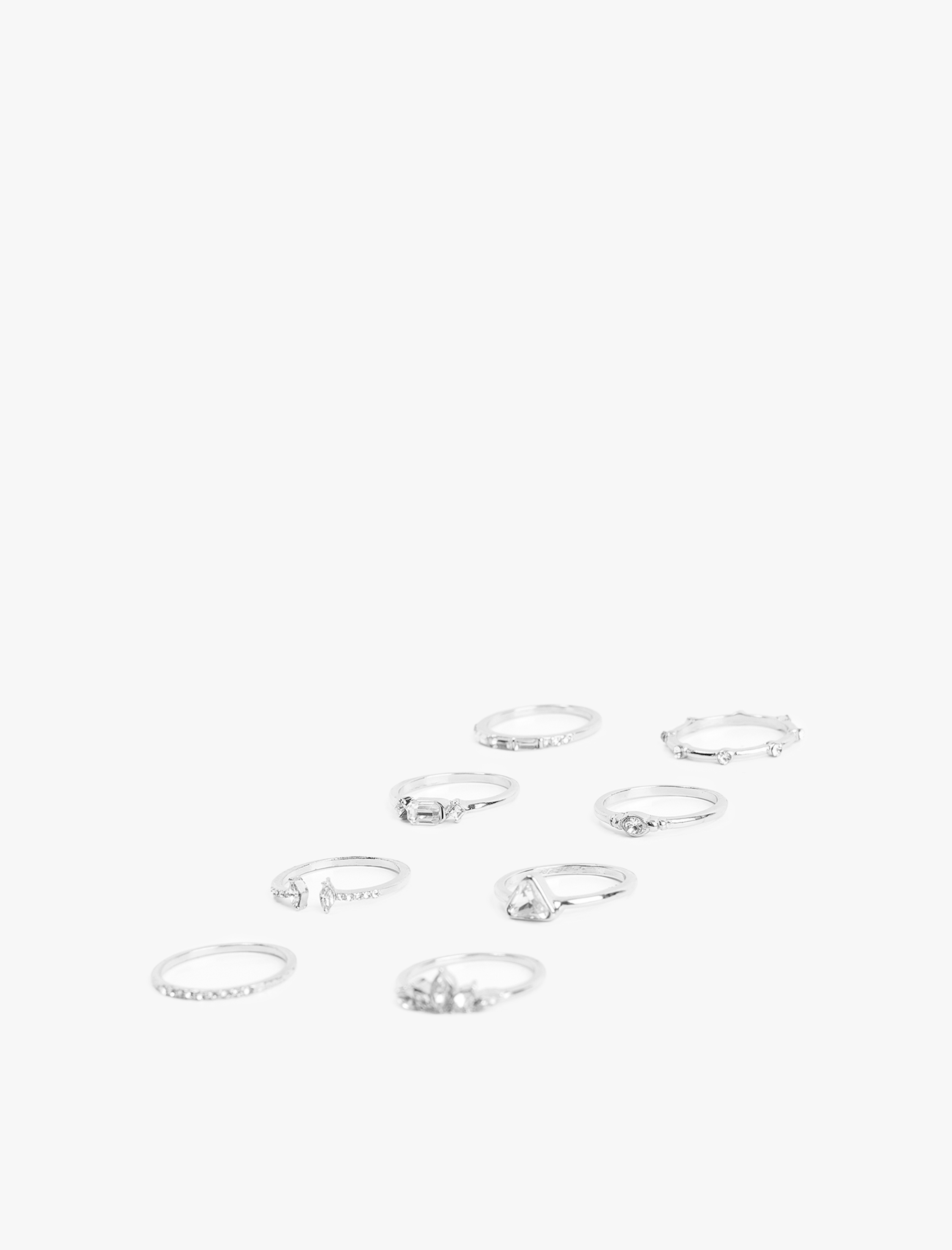  Kadın Taş Detaylı 8'li Yüzük Seti