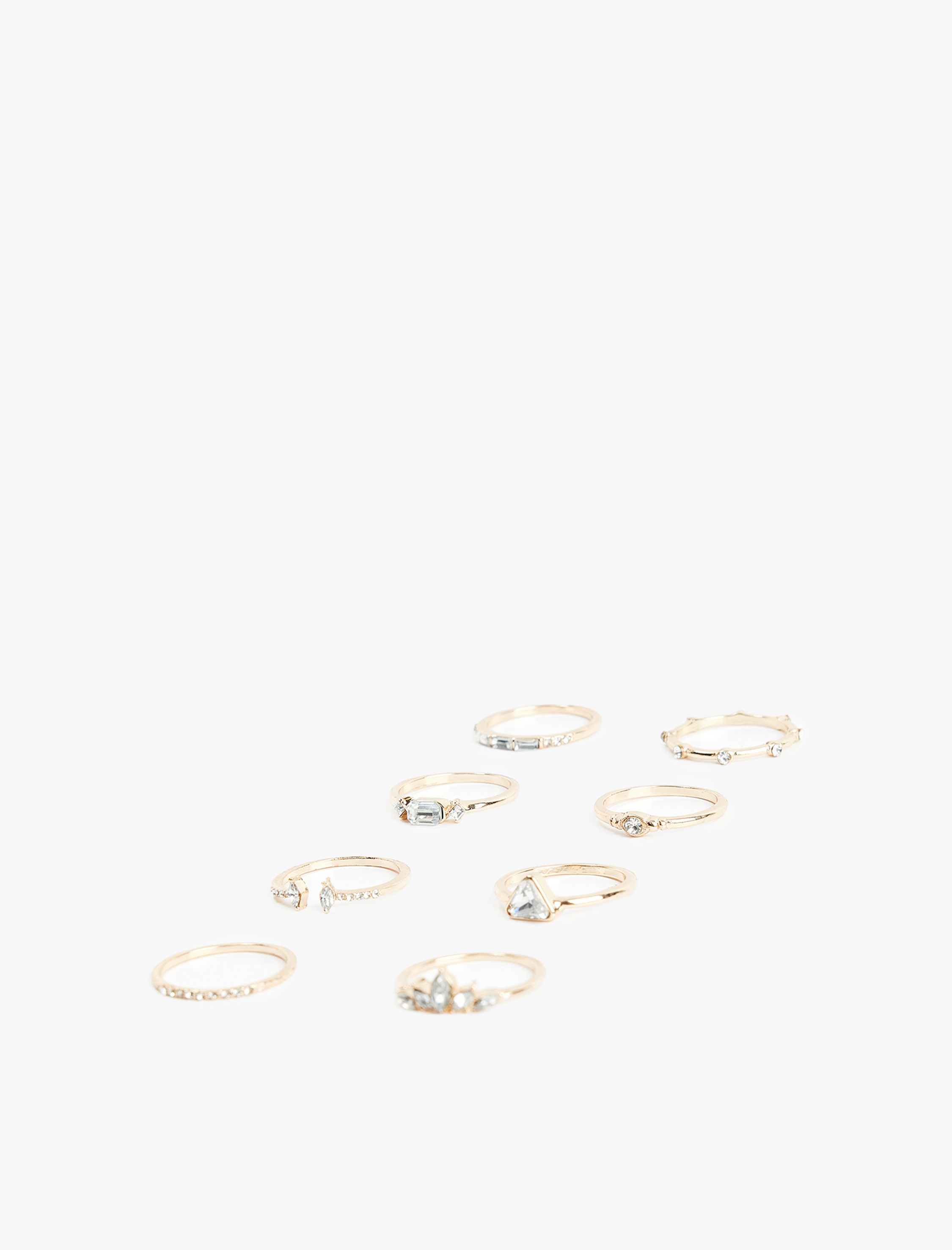  Kadın Taş Detaylı 8'li Yüzük Seti