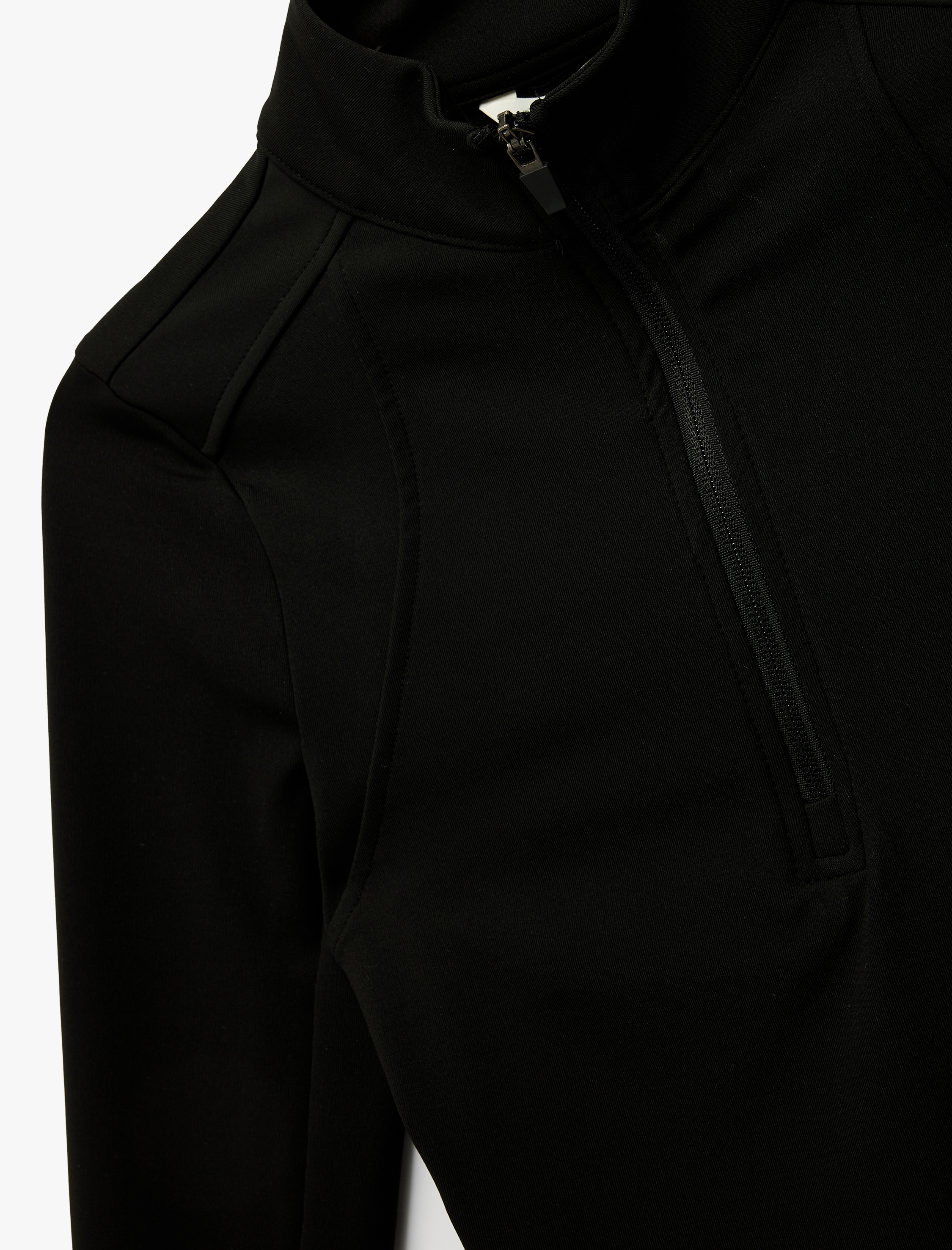   Uzun Kollu Dik Yaka Yarım Fermuarlı Spor Tişört