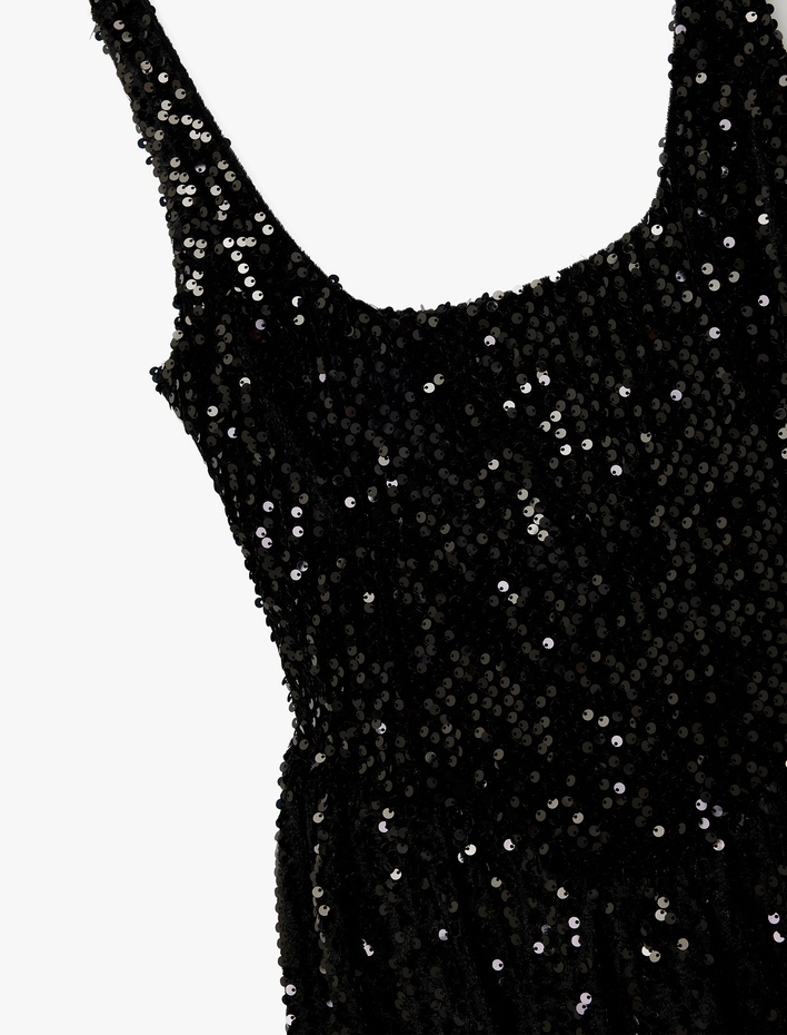  Koton X Sibil Çetinkaya -  Pullu Payetli Kolsuz U Yaka Volanlı Mini Abiye Elbise