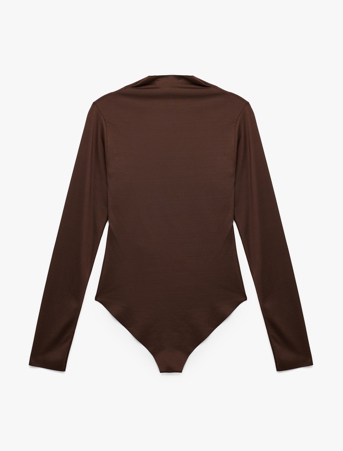  Slim Fit Hafif Dik Yaka Drape Detaylı Uzun Kollu Bodysuit