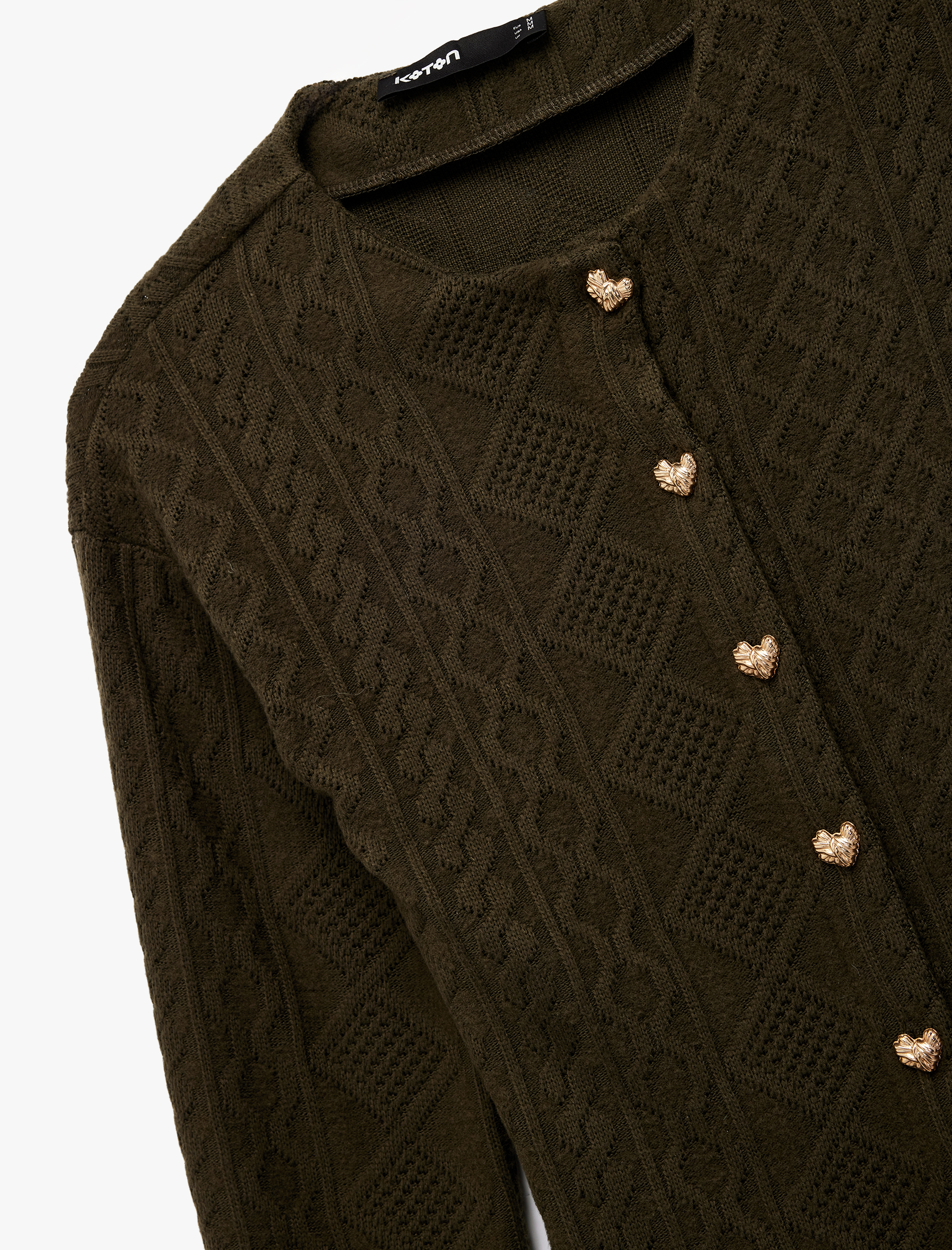   Slim Fit Uzun Kollu Kalpli Düğme Detaylı Bisiklet Yaka Saç Örgü Hırka