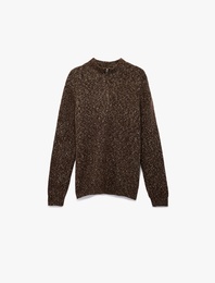 Uzun Kollu Desenli Yarım Fermuarlı Triko Kazak