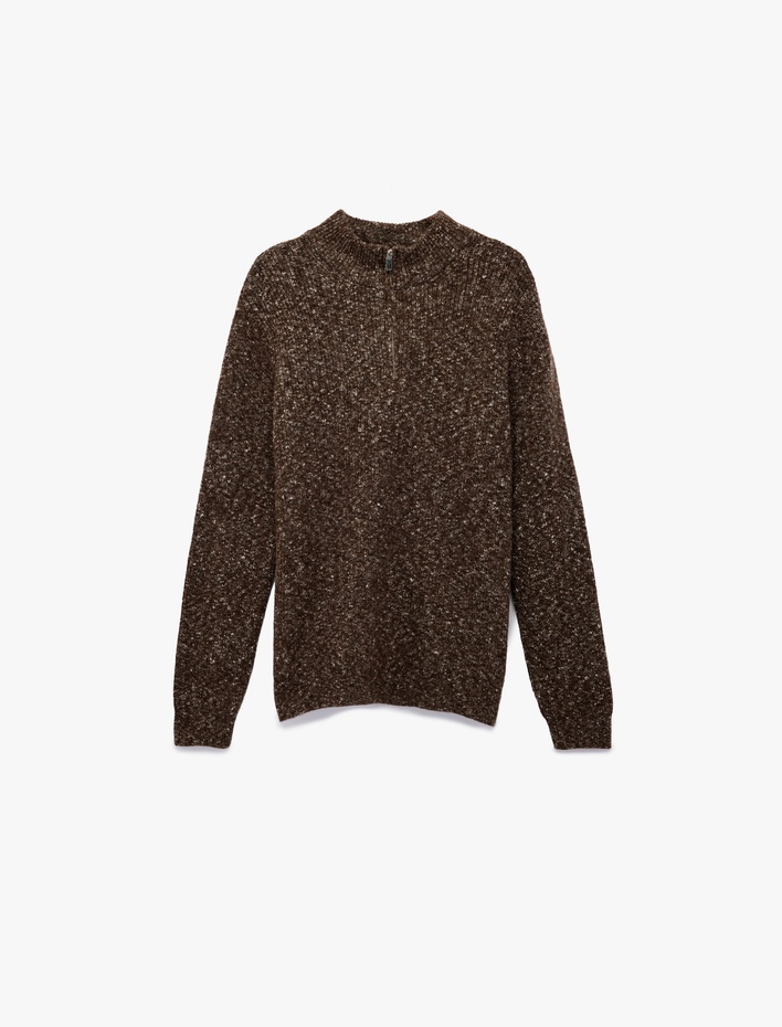  Uzun Kollu Desenli Yarım Fermuarlı Triko Kazak