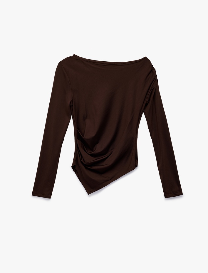  Slim Fit Asimetrik Kesim Drapeli Uzun Kollu Tişört